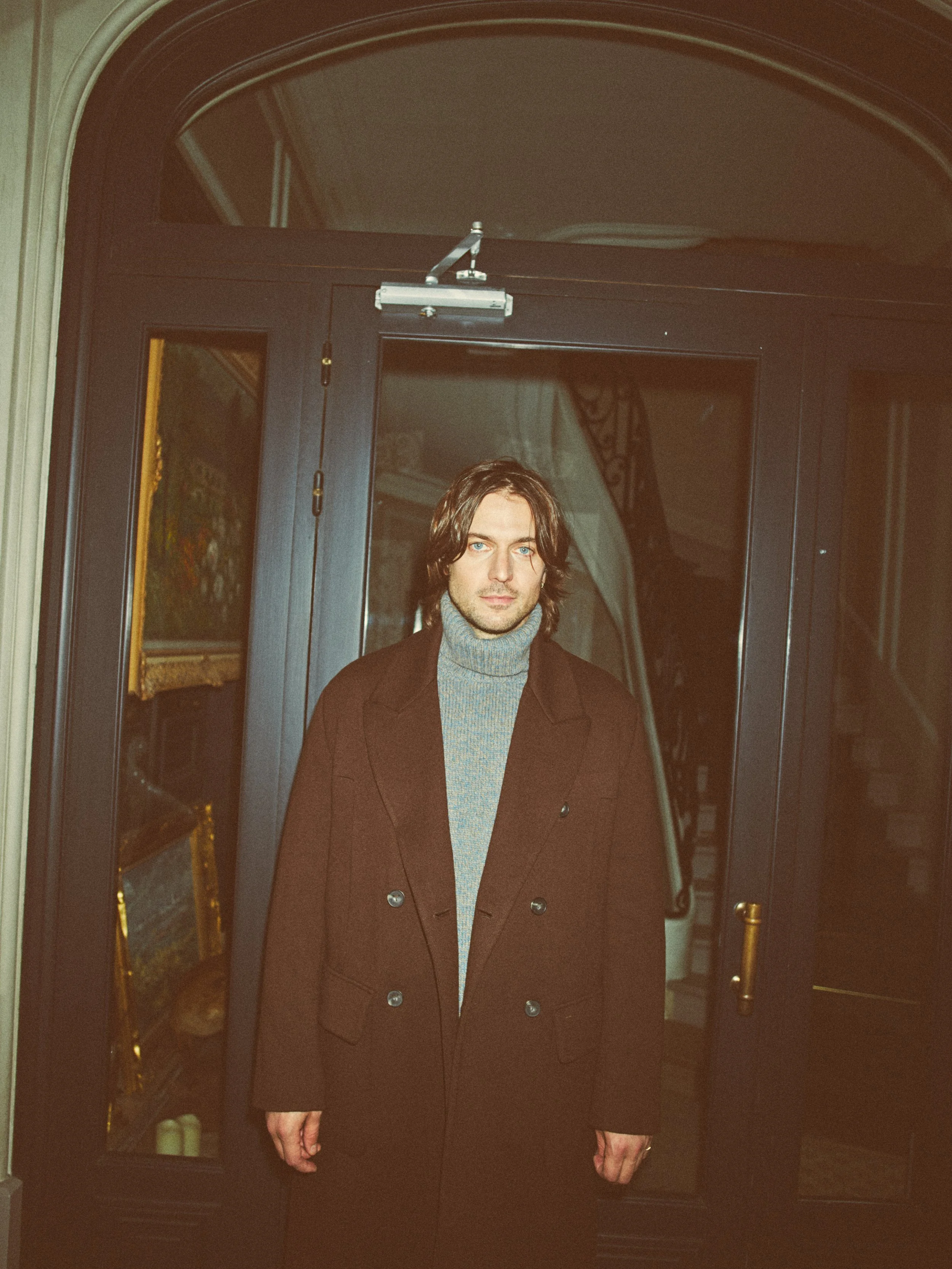 arno-lam-fashion-portrait-paris-lucas-bravo-0017.jpg
