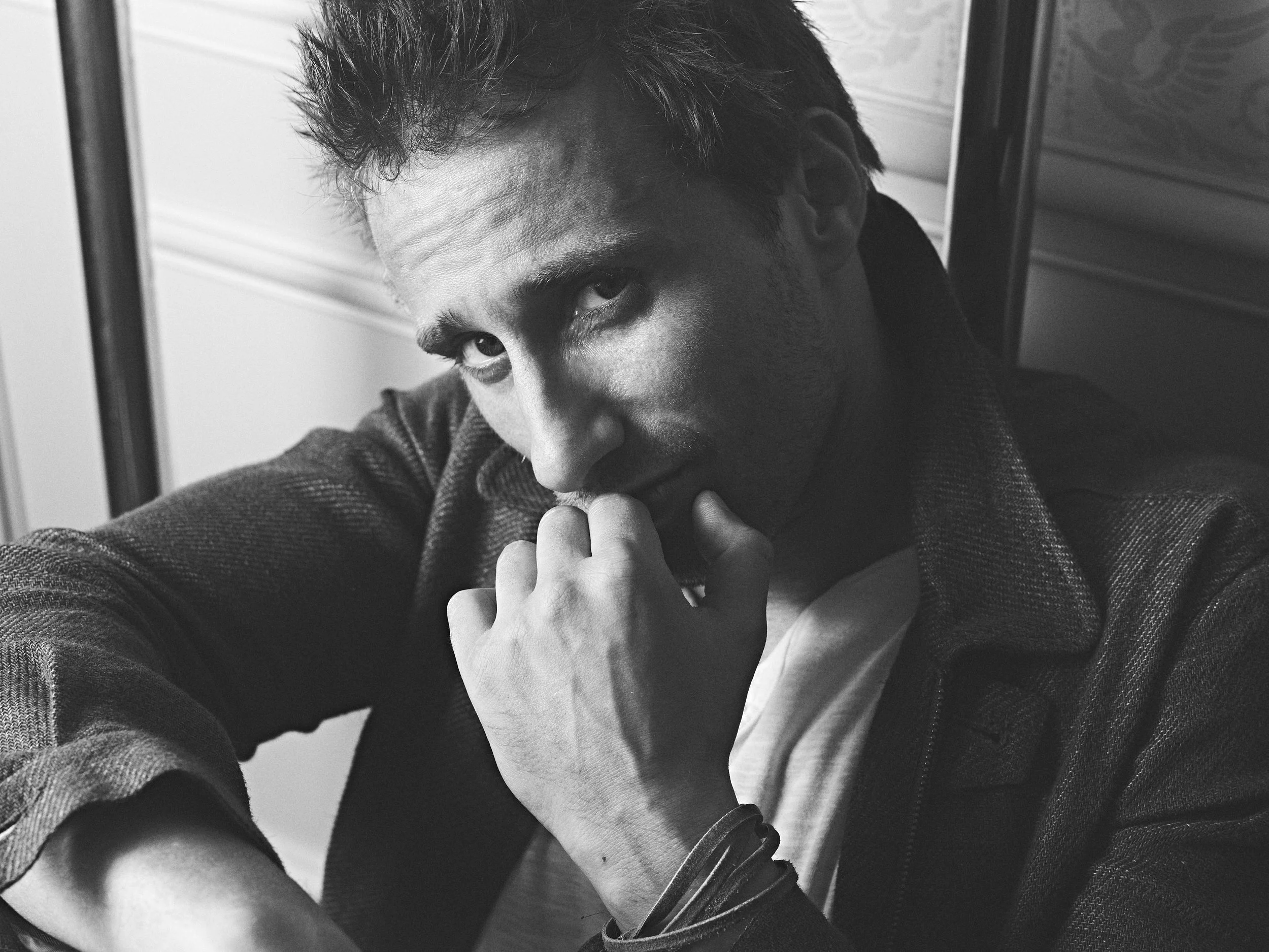arno-lam-fashion-portrait-paris-matthias-schoenaerts-2025-0006.jpg