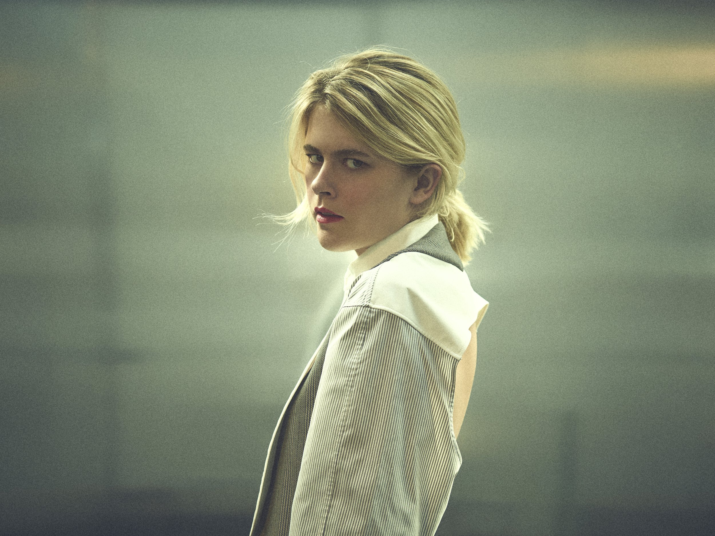 arno-lam-fashion-portrait-paris-zaho-de-sagazan-0012.jpg