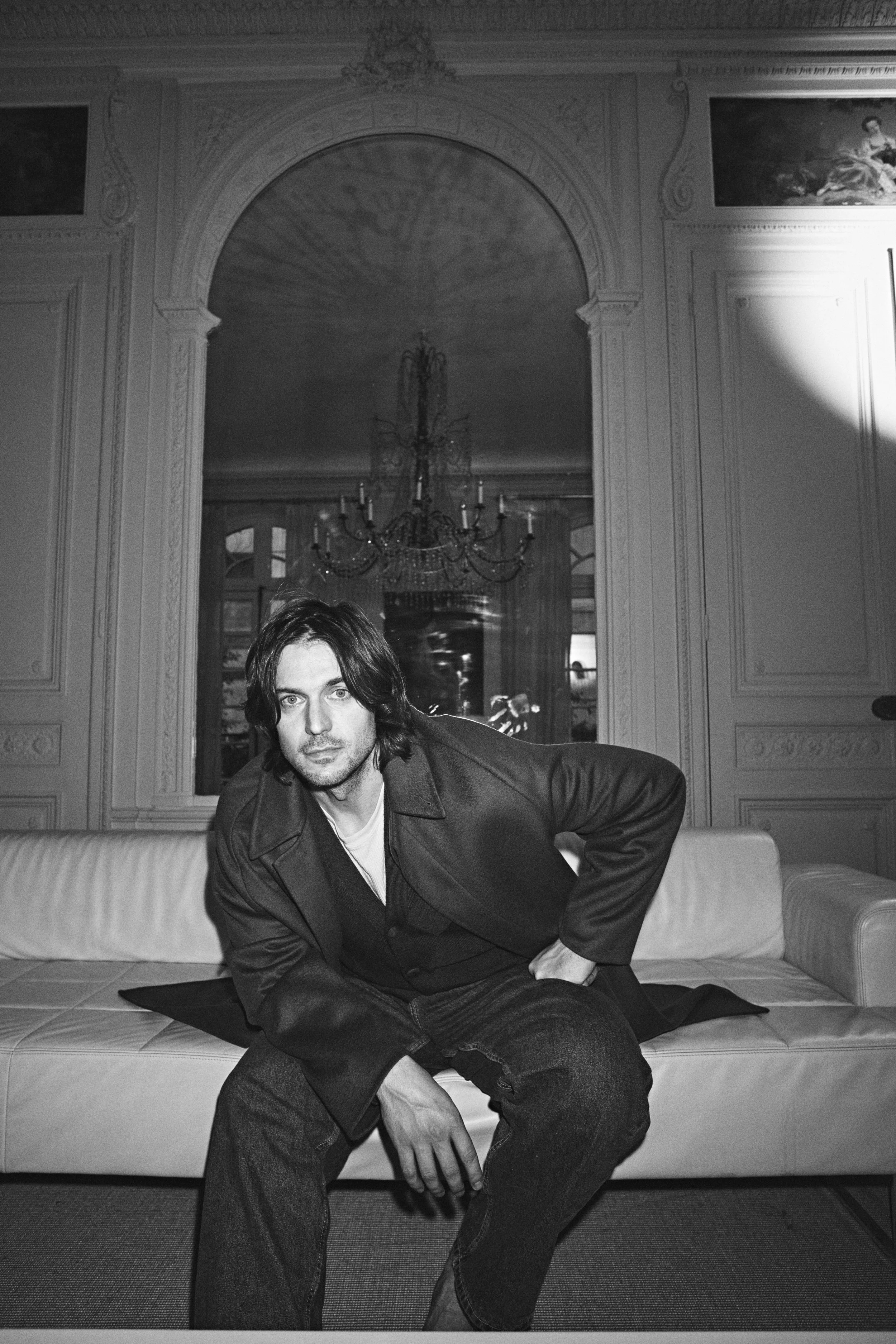 arno-lam-fashion-portrait-paris-lucas-bravo-0023.jpg