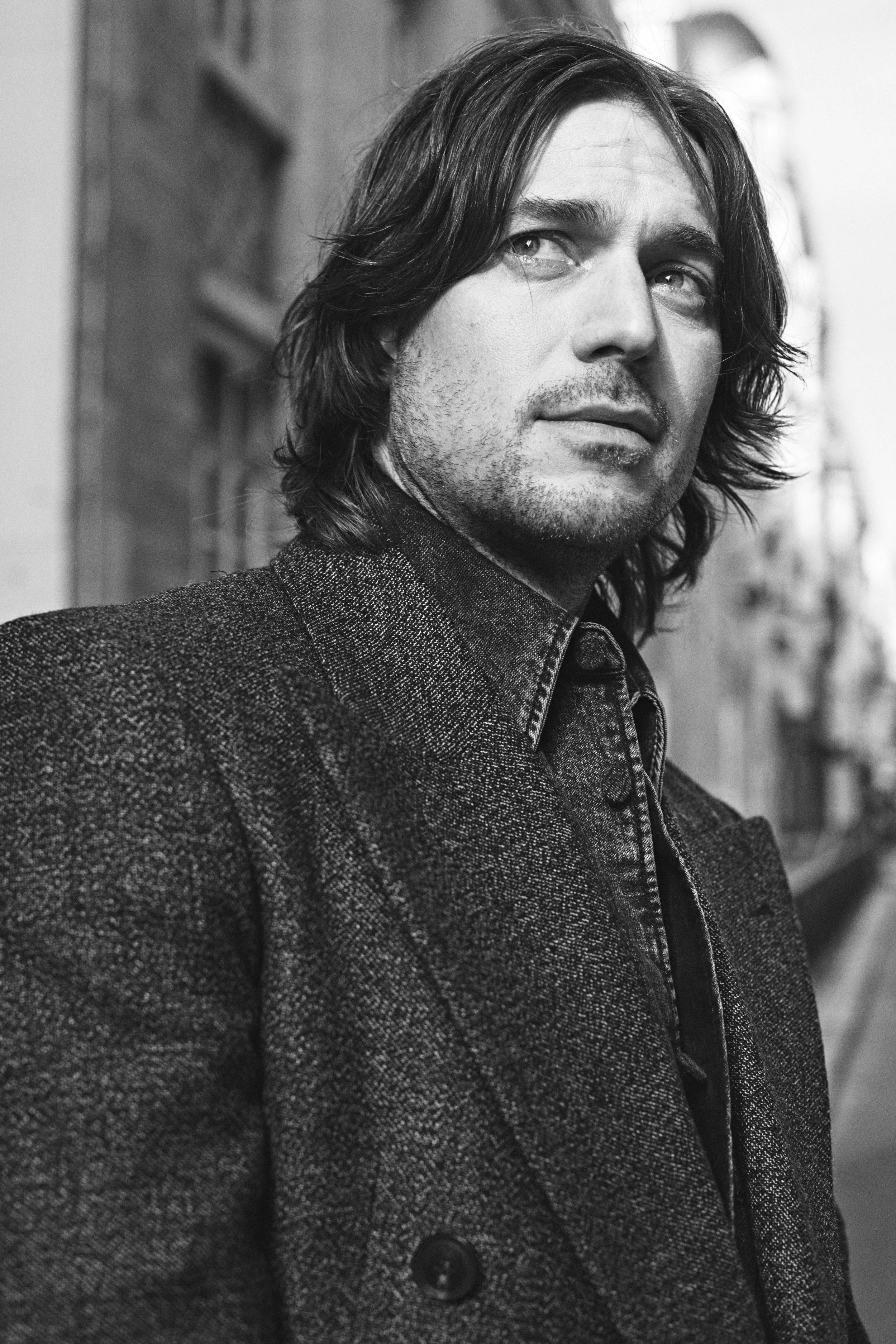 arno-lam-fashion-portrait-paris-lucas-bravo-0005.jpg