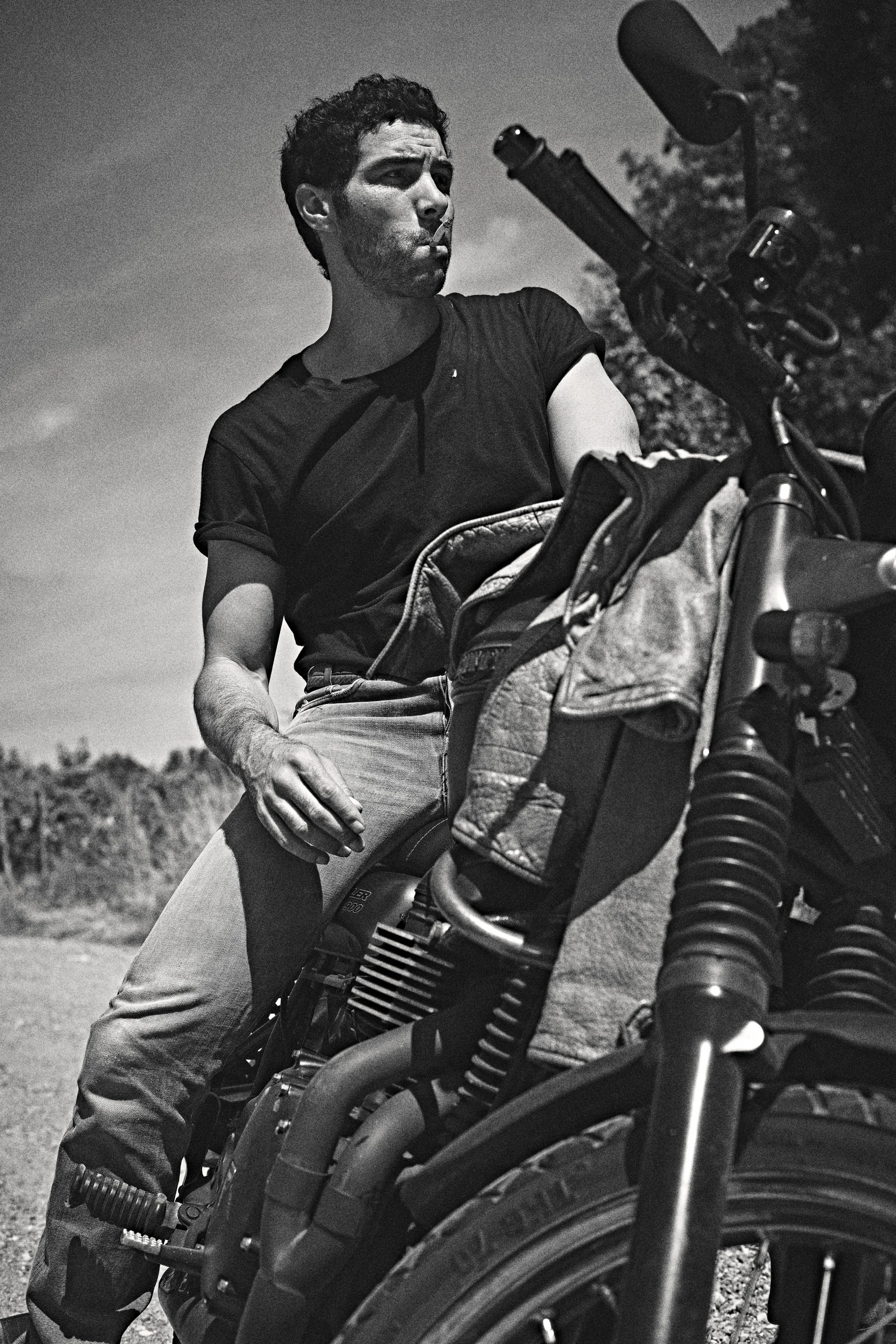 arno-lam-fashion-portrait-paris-tahar-rahim-0001.jpg