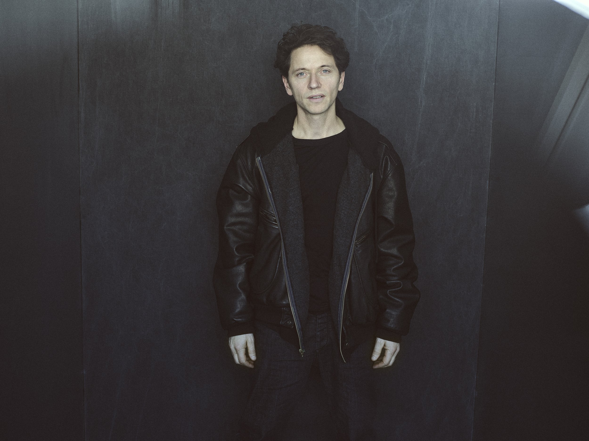 arno-lam-fashion-portrait-paris-raphael-0010.jpg