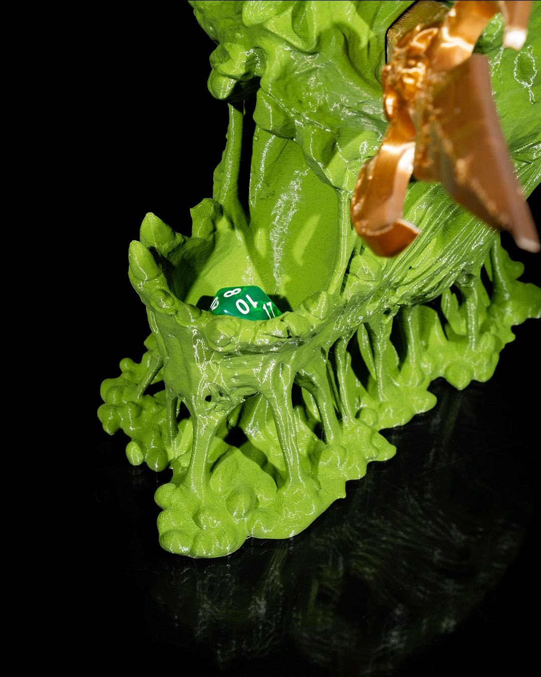 Blind_Decadence_Dice_Tower_psb6_c8ca8a2dae.jpg
