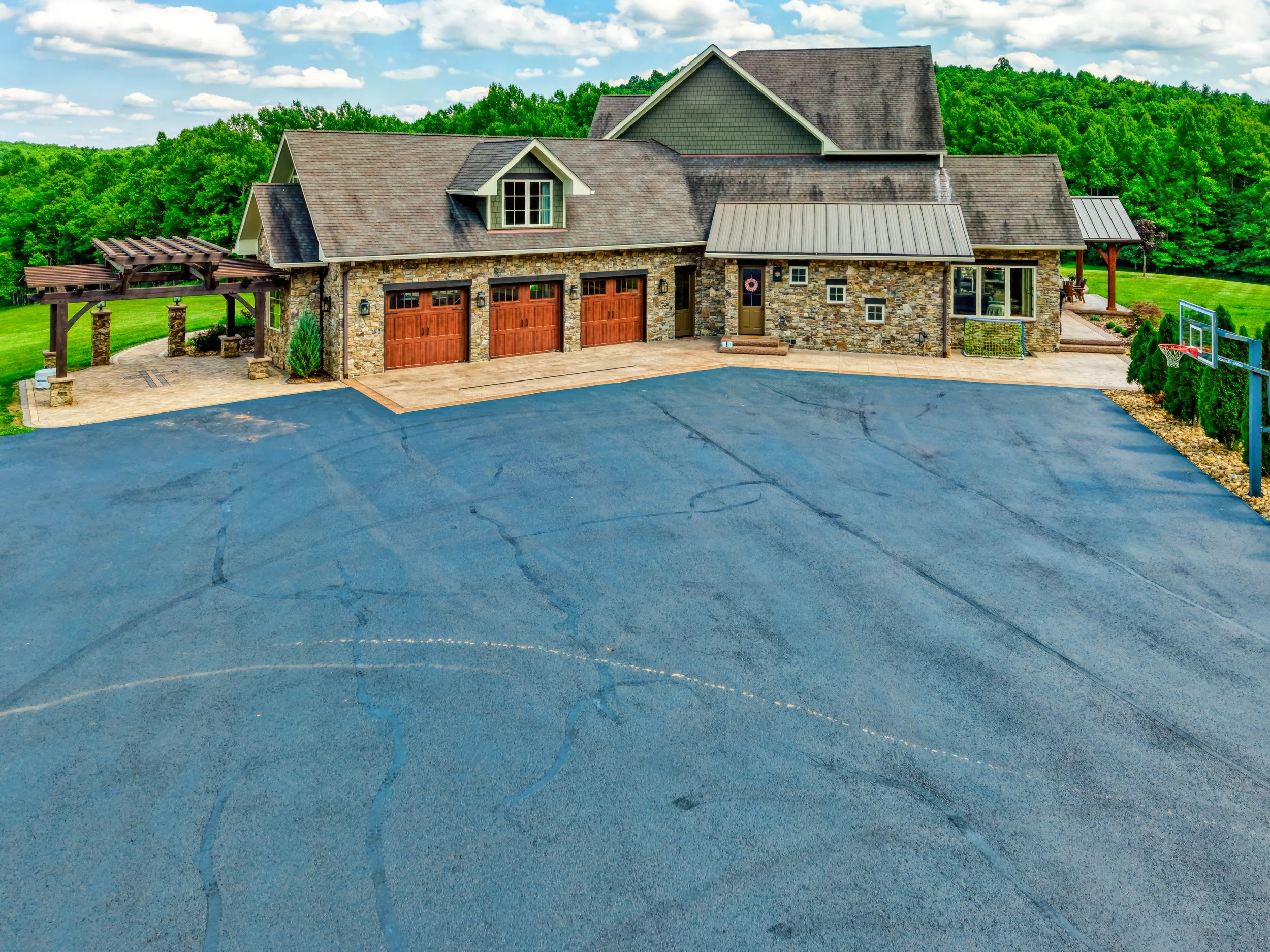 DJI_20260625153850_0045_D_hdr.jpg