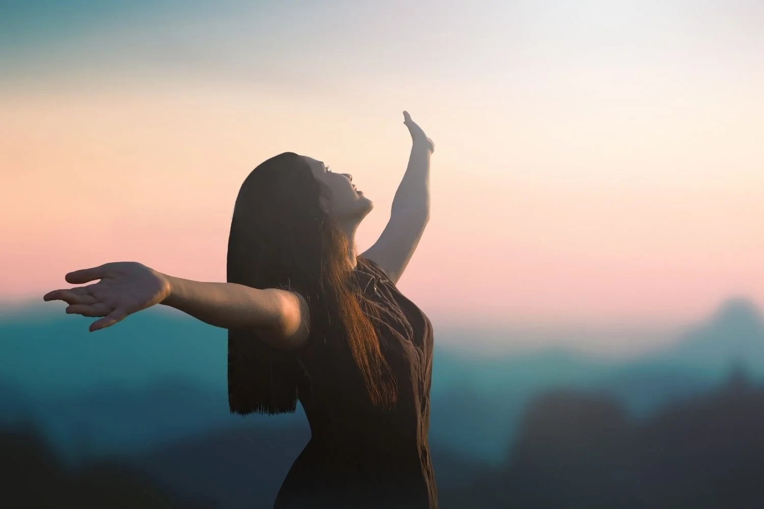 person practicing coping skills for bipolar disorder using CBT techniques