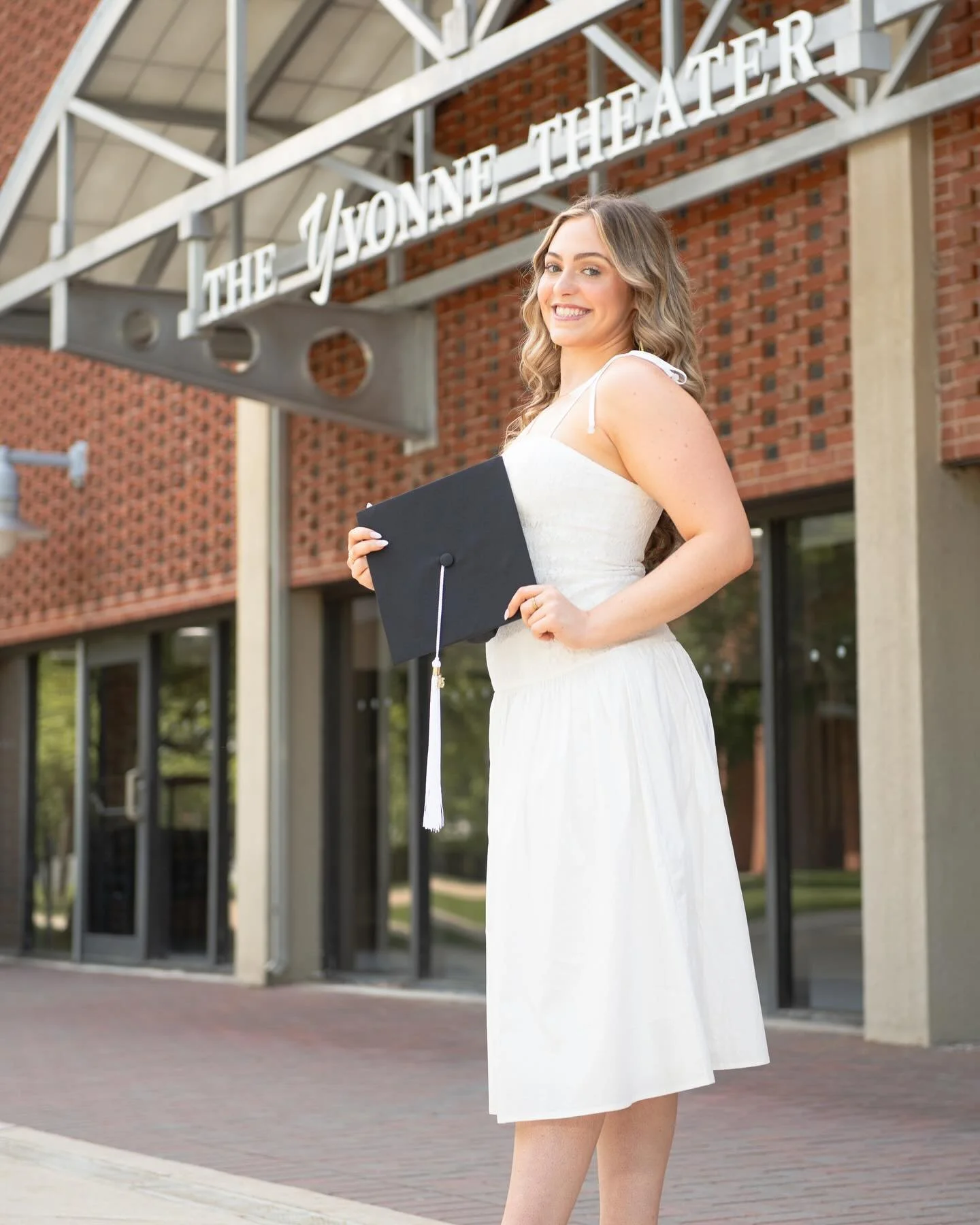 4 years have never flown by so quick, officially a rider grad!! may 2025, b.f.a. in mt ❤️🎓