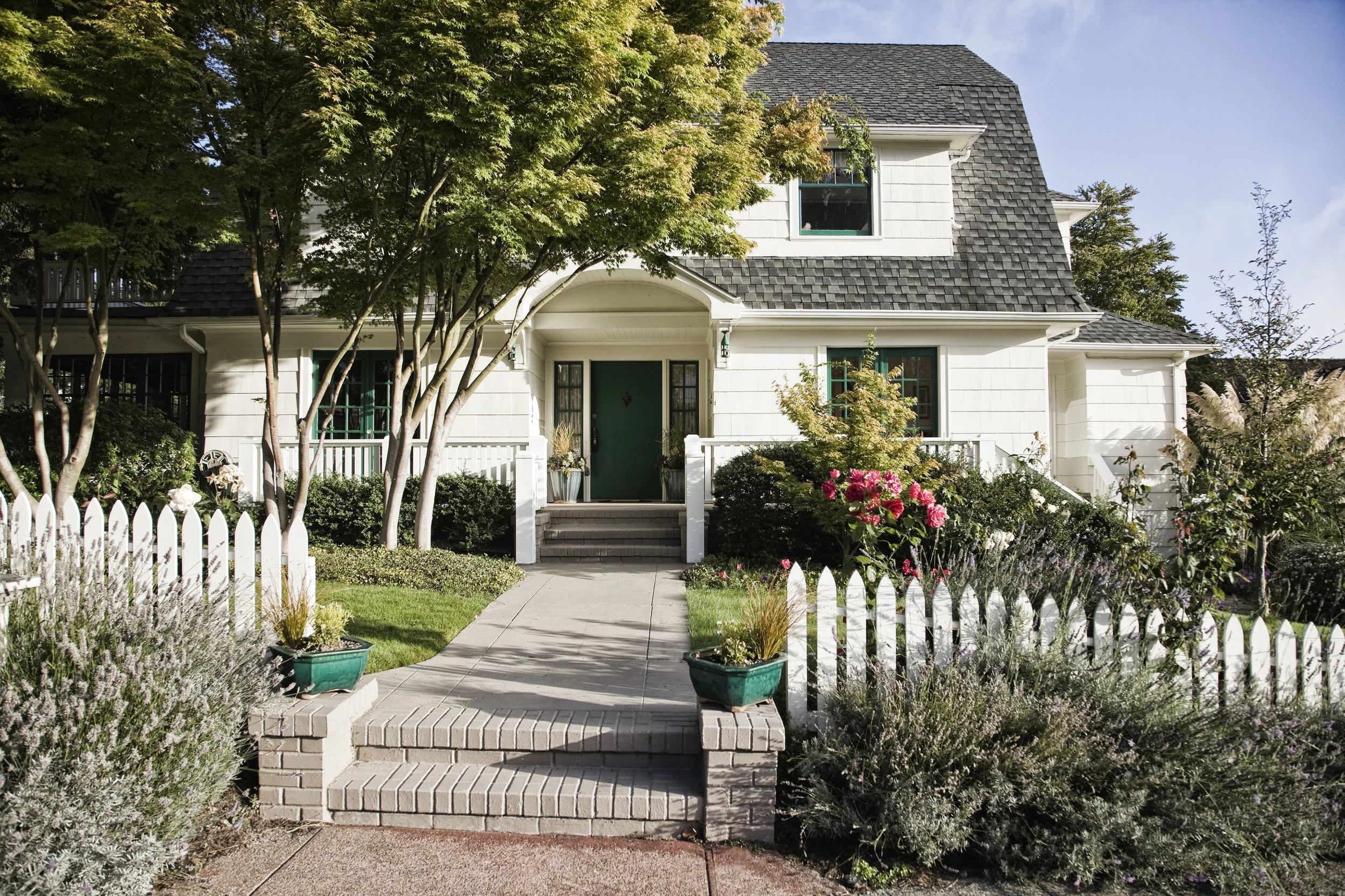 Curb Appeal Projects That Add Value Before Summer