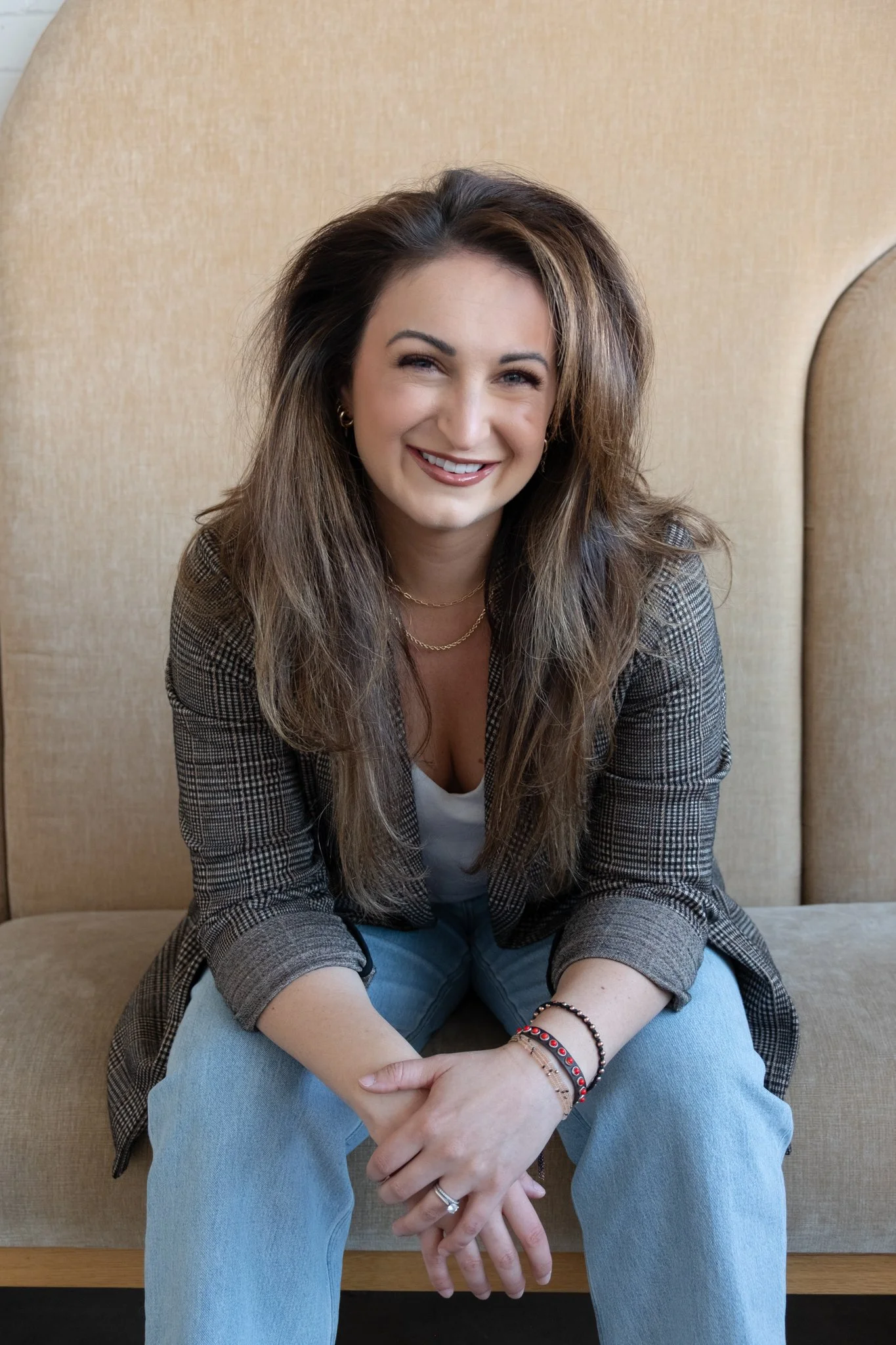 Headshots_April25_Megan_web-10.jpg