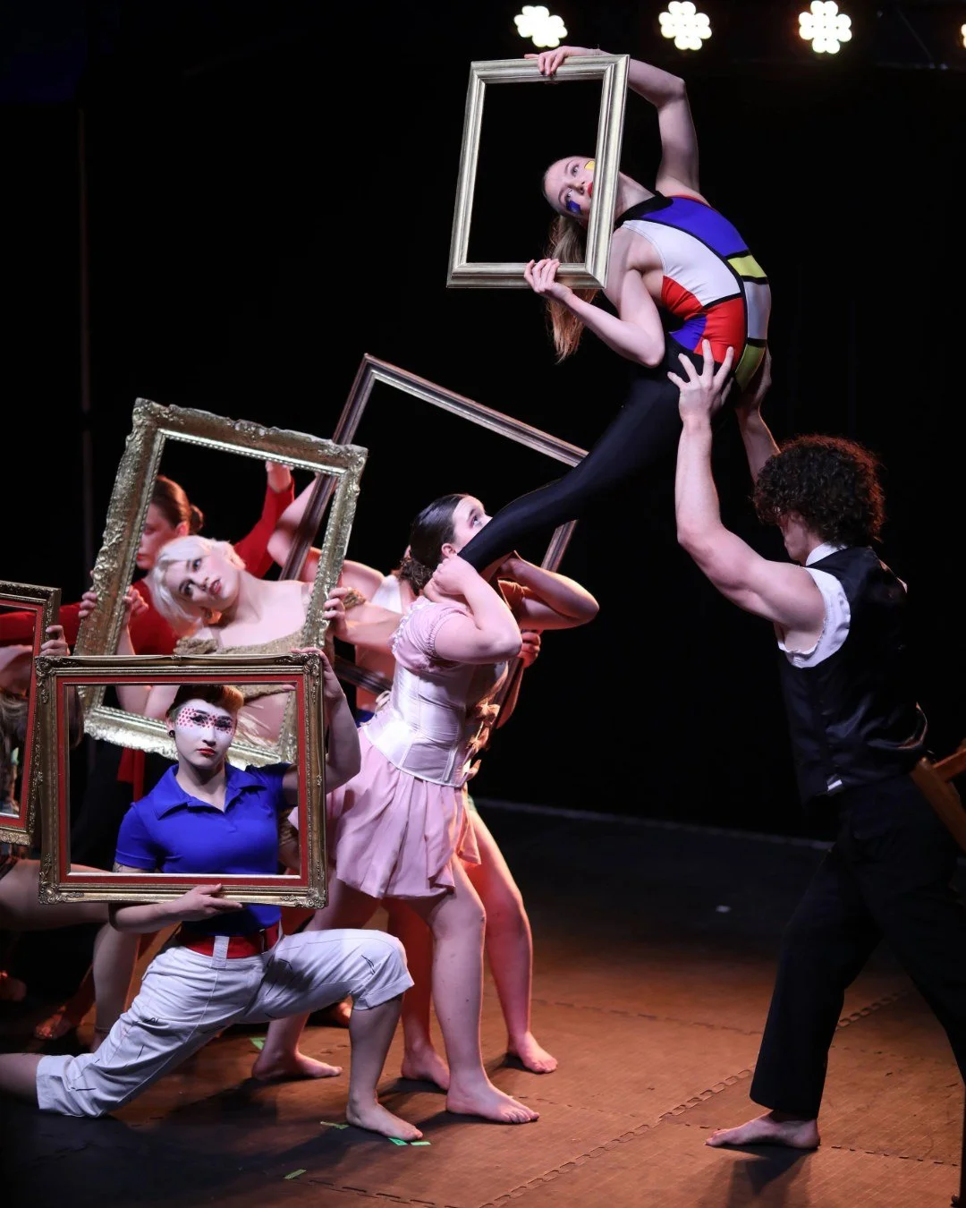 ✨ Throwback to October when our troupe packed up the circus and took Framed to the @canberracircusfestival 🎪
So many laughs, big moments, and unforgettable performances. What a joy sharing this show (and this crew) on such a special stage! 

Thank y