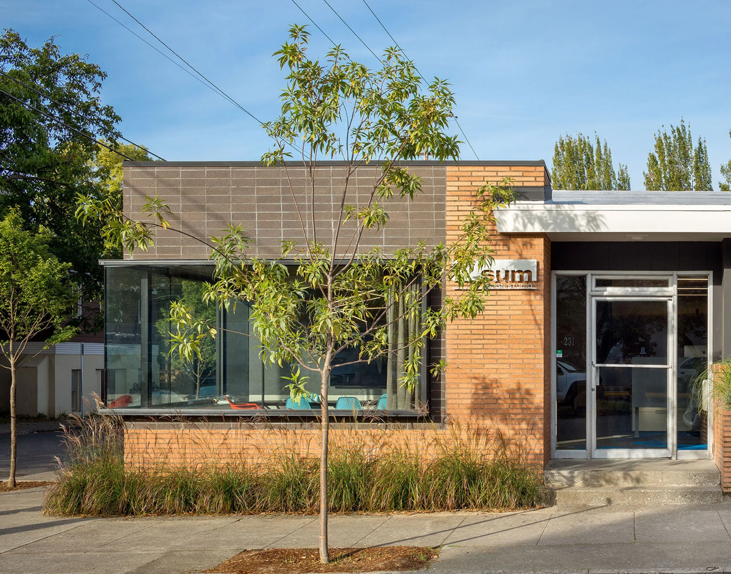 SUM Design Studio + architecture