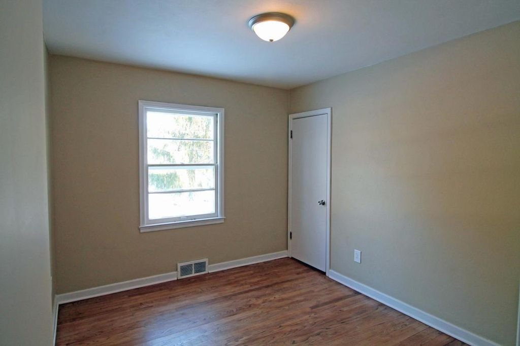 actual 3rd bedroom.jpg