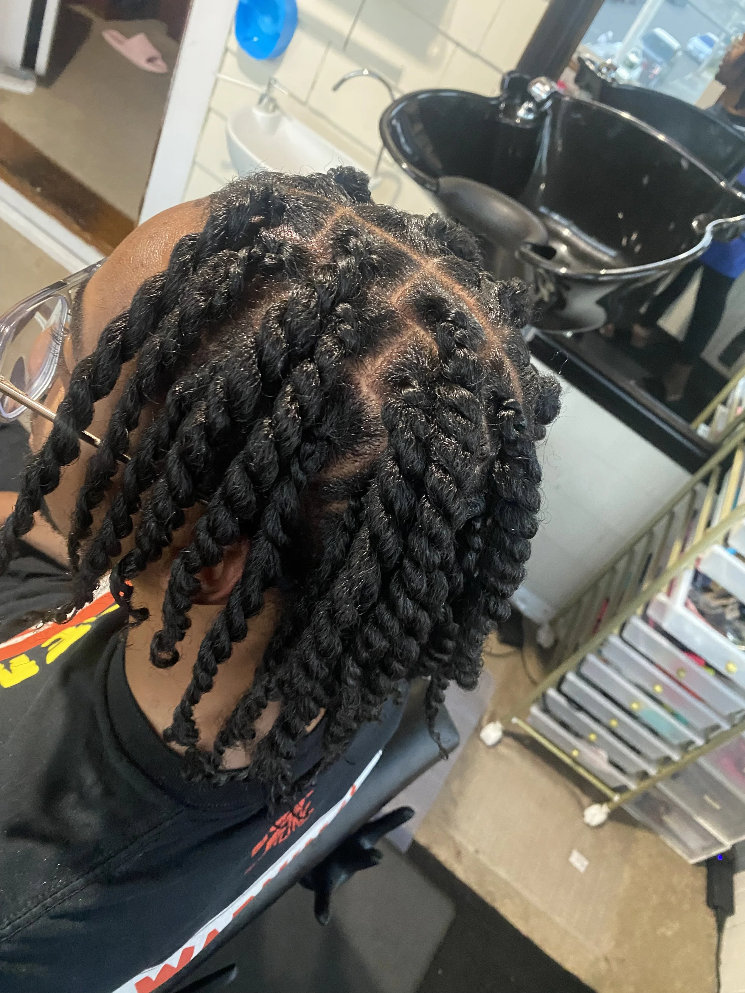 MEN'S TWO STRING TWIST & WASH SERVICE+TRIM