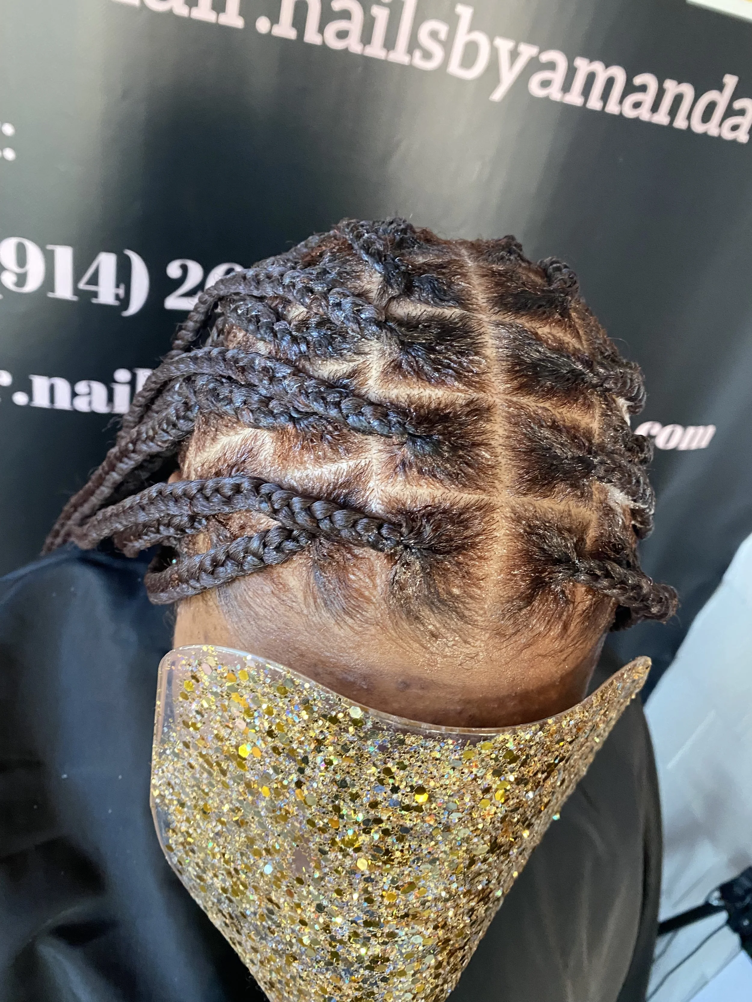 KNOTLESS BRAIDS 