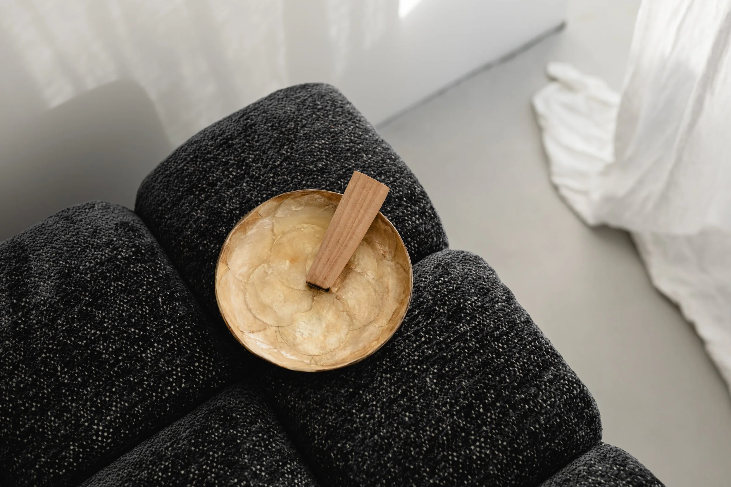 Warm Luxury Interior Design: The Aesthetic Replacing Cold Minimalism