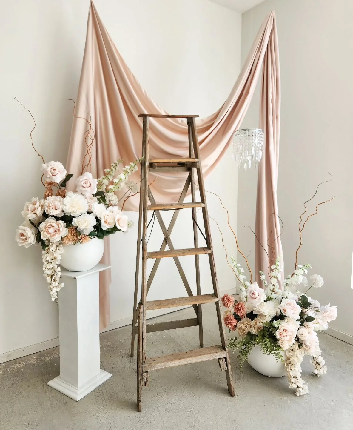 Vintage wooden ladder accent is now available in the studio for your Mother's Day and spring photos!