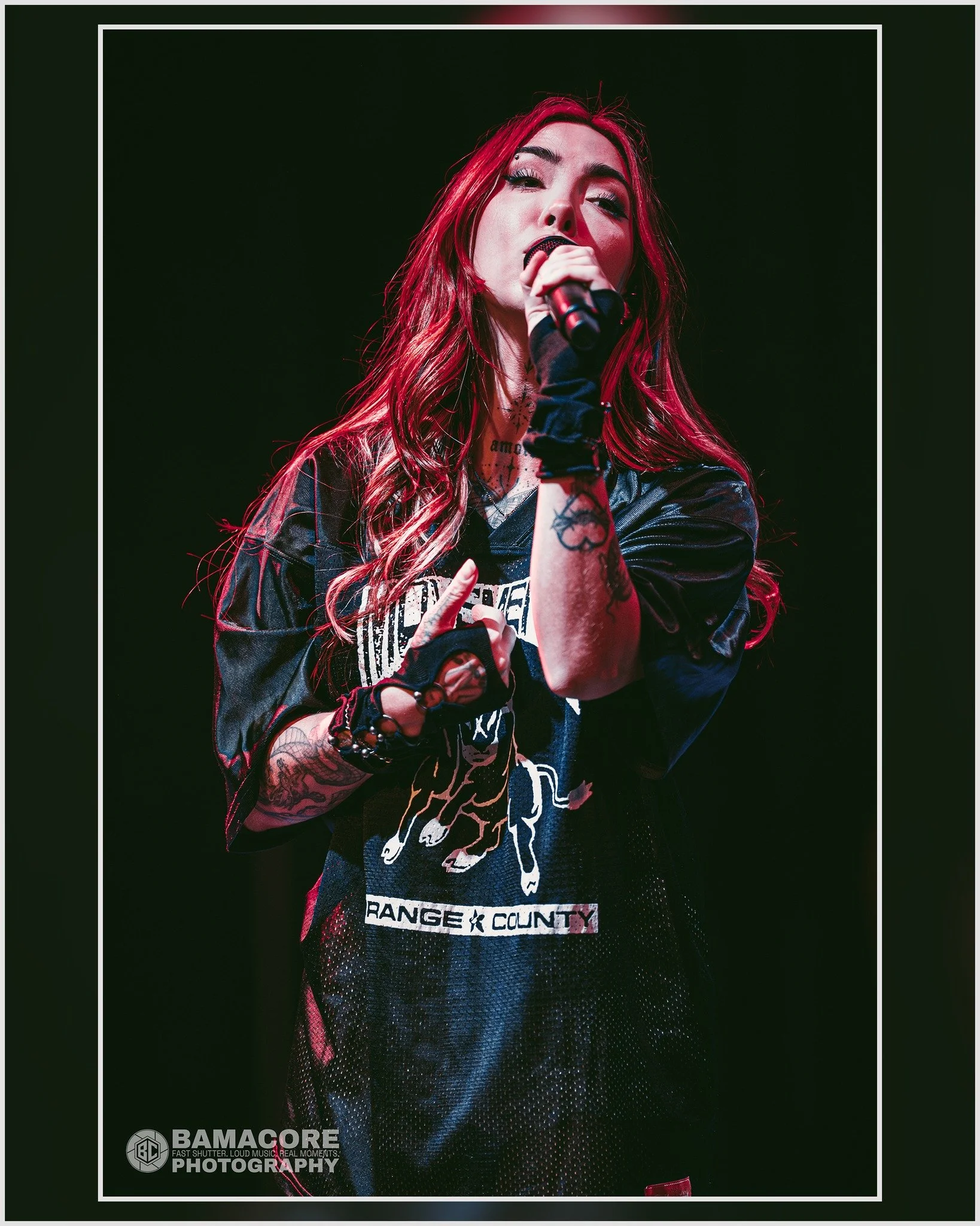 Summer Hoop kept it bright and high-energy&mdash;strong voice, big choruses, and a crowd up front singing right back. Personal set, zero lull, good vibes all the way through.

🎸 @sumhoop &ndash; January 29, 2026
📍 @workplaybham &ndash; Birmingham, 