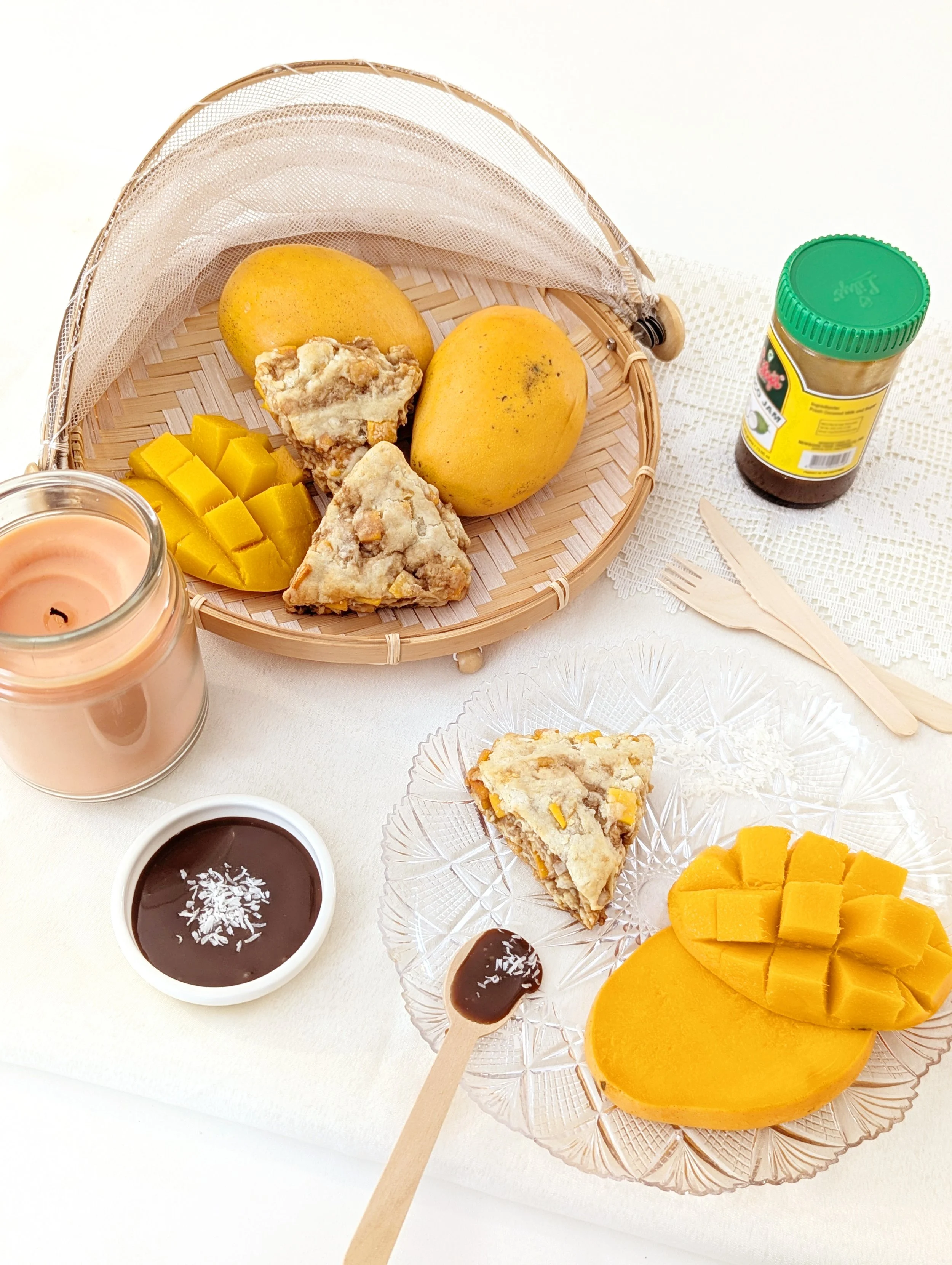 Mango Coconut Scones (3 pcs)