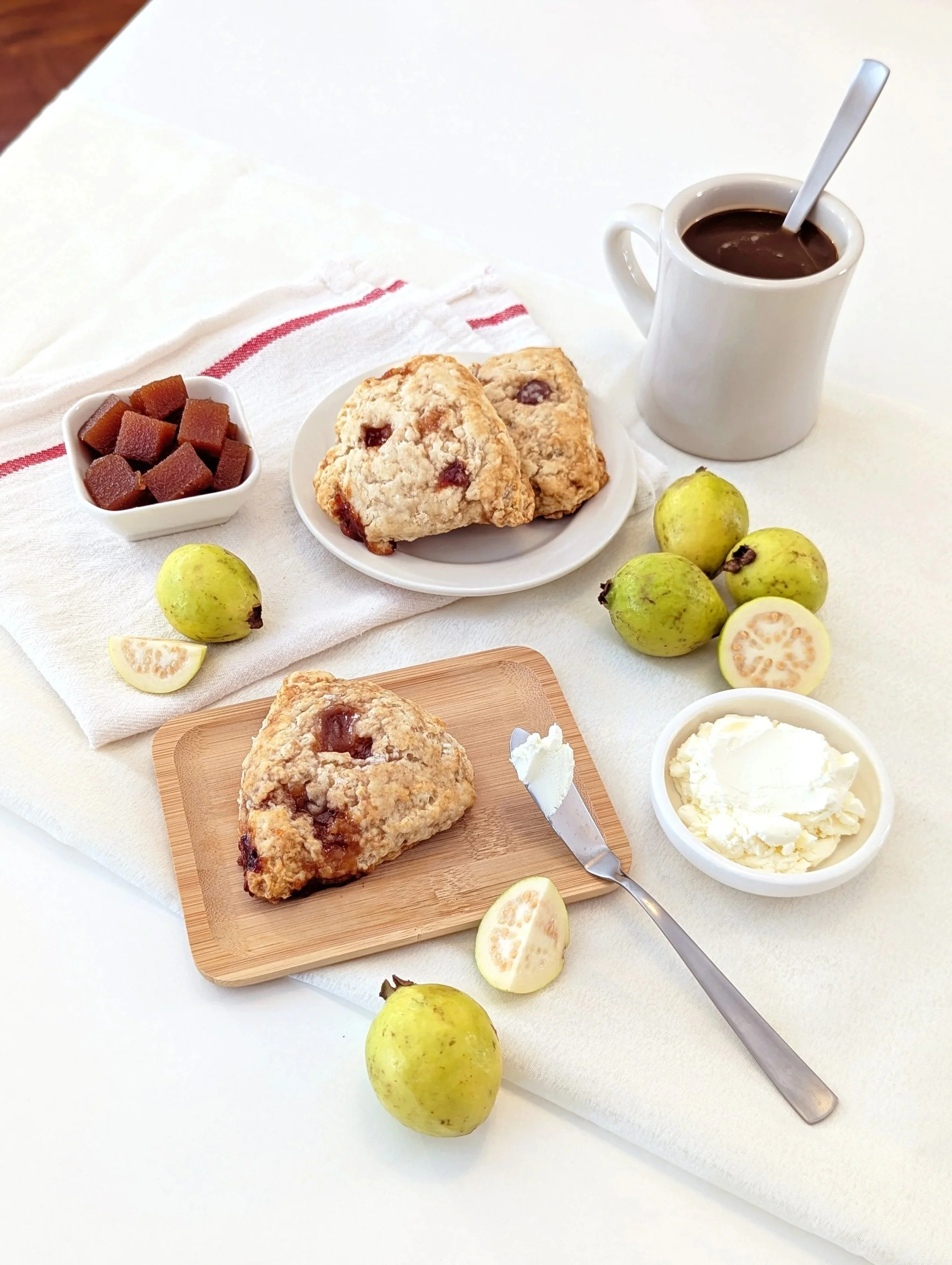 Guava Cream Cheese Scones (3 pcs)