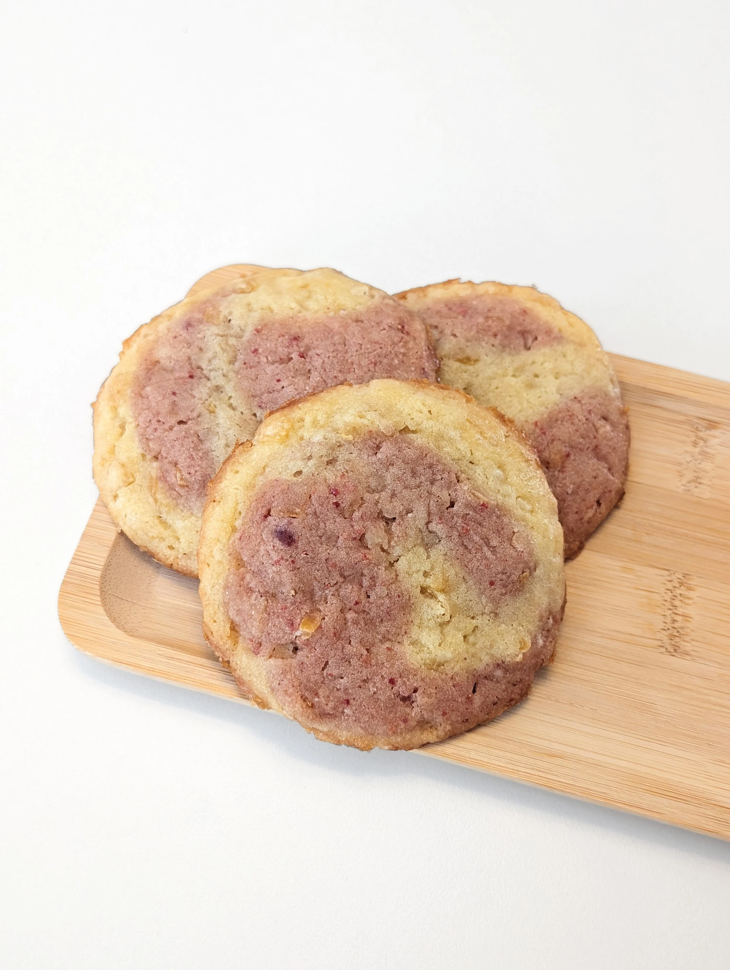 Cookies_Strawberry Lemonade_on tray_01.jpg