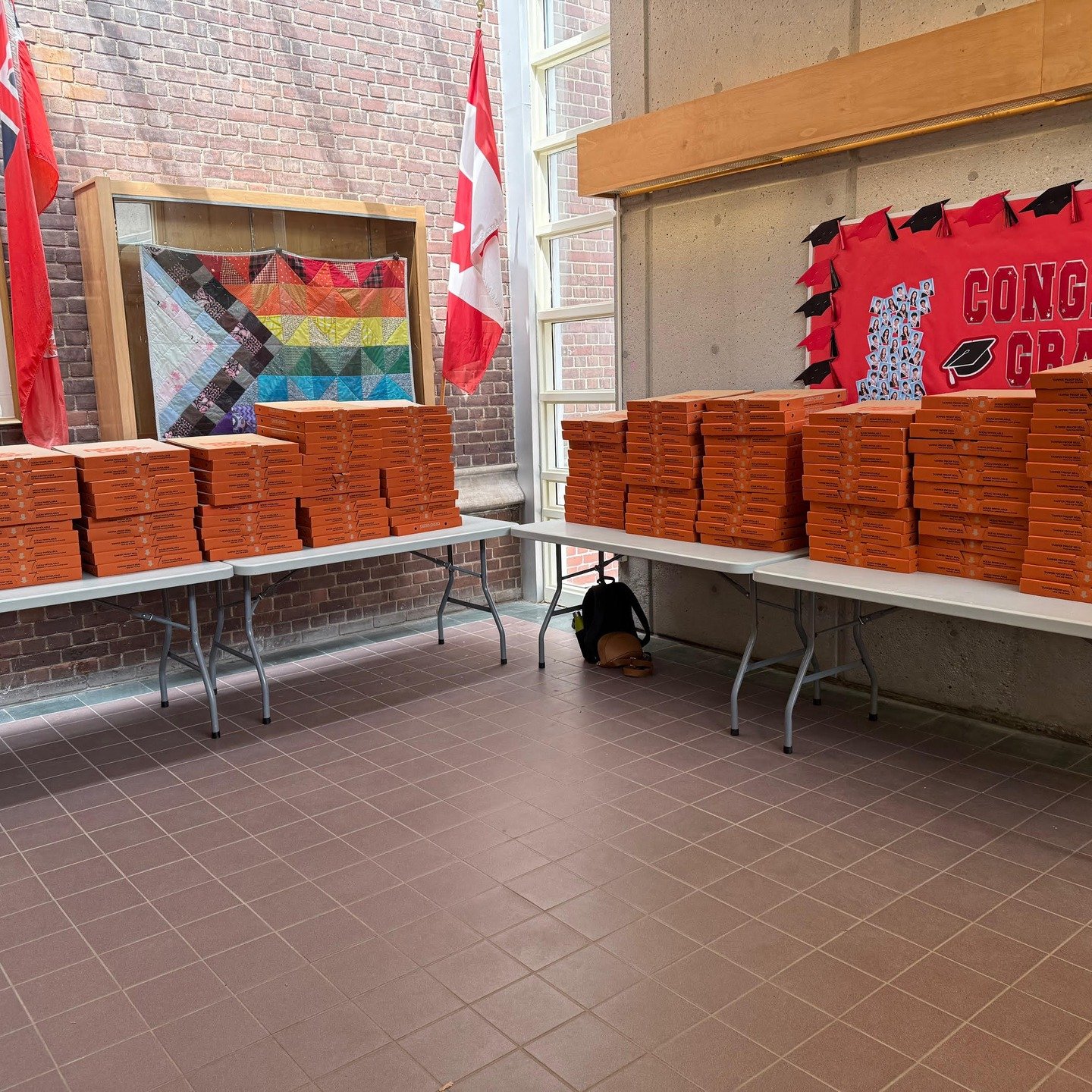 Thank You From Pizza Lunch! 

A heartfelt thank you to our entire community for their support of our pizza lunch program this year! We have sorted and delivered over 15,000 slices of pizza this year and raised over $12,000 for our school council budg