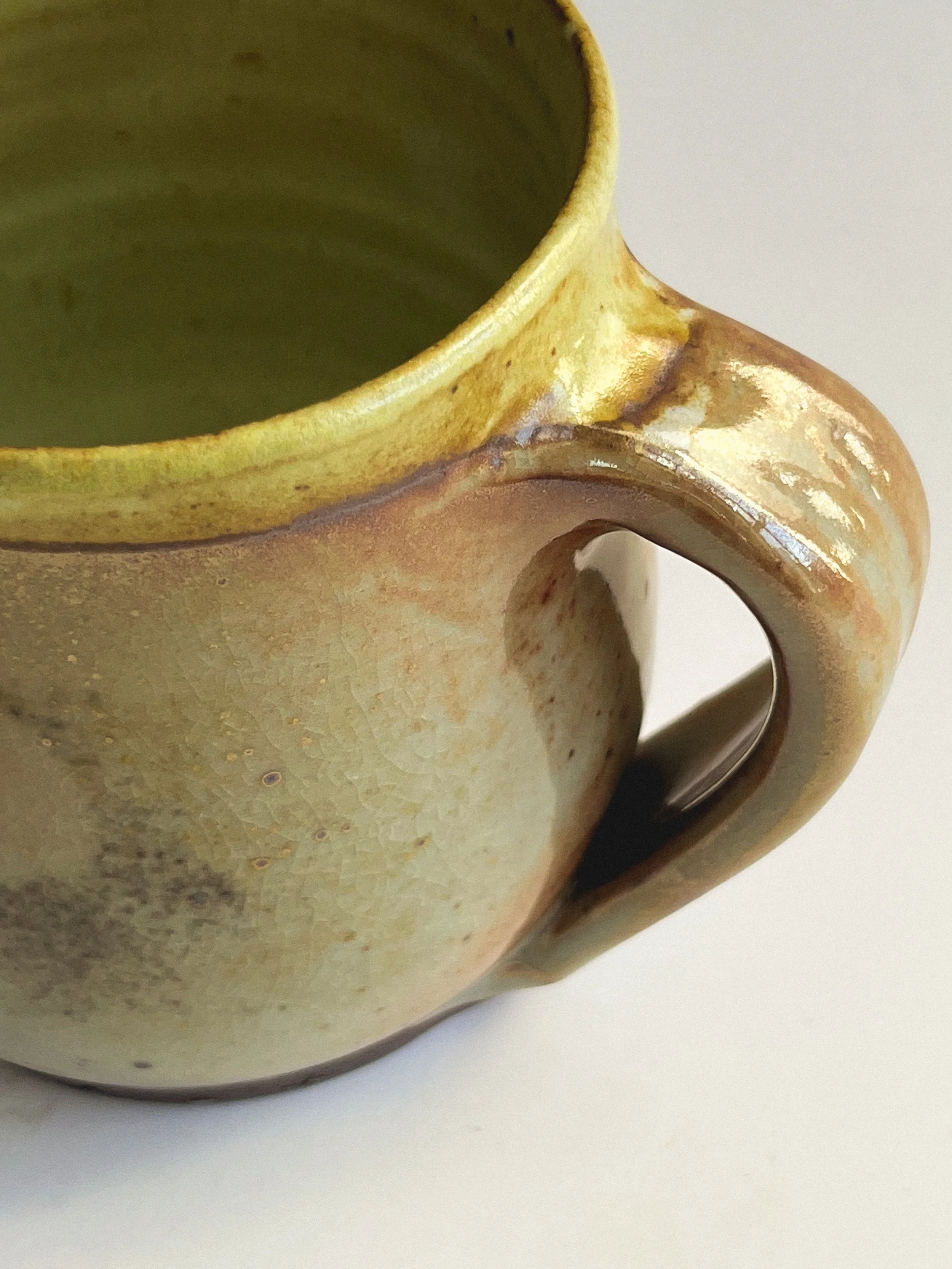 Mug 09