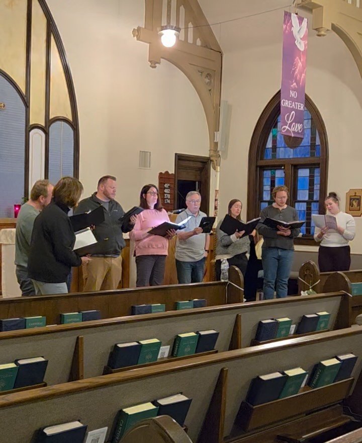 Here&rsquo;s a few sneak peeks from our rehearsal at St. Lawrence on Tuesday! We are so excited to perform this program for you April 24th and May 1st. Enjoy these familiar tunes 🎶🐦&zwj;⬛