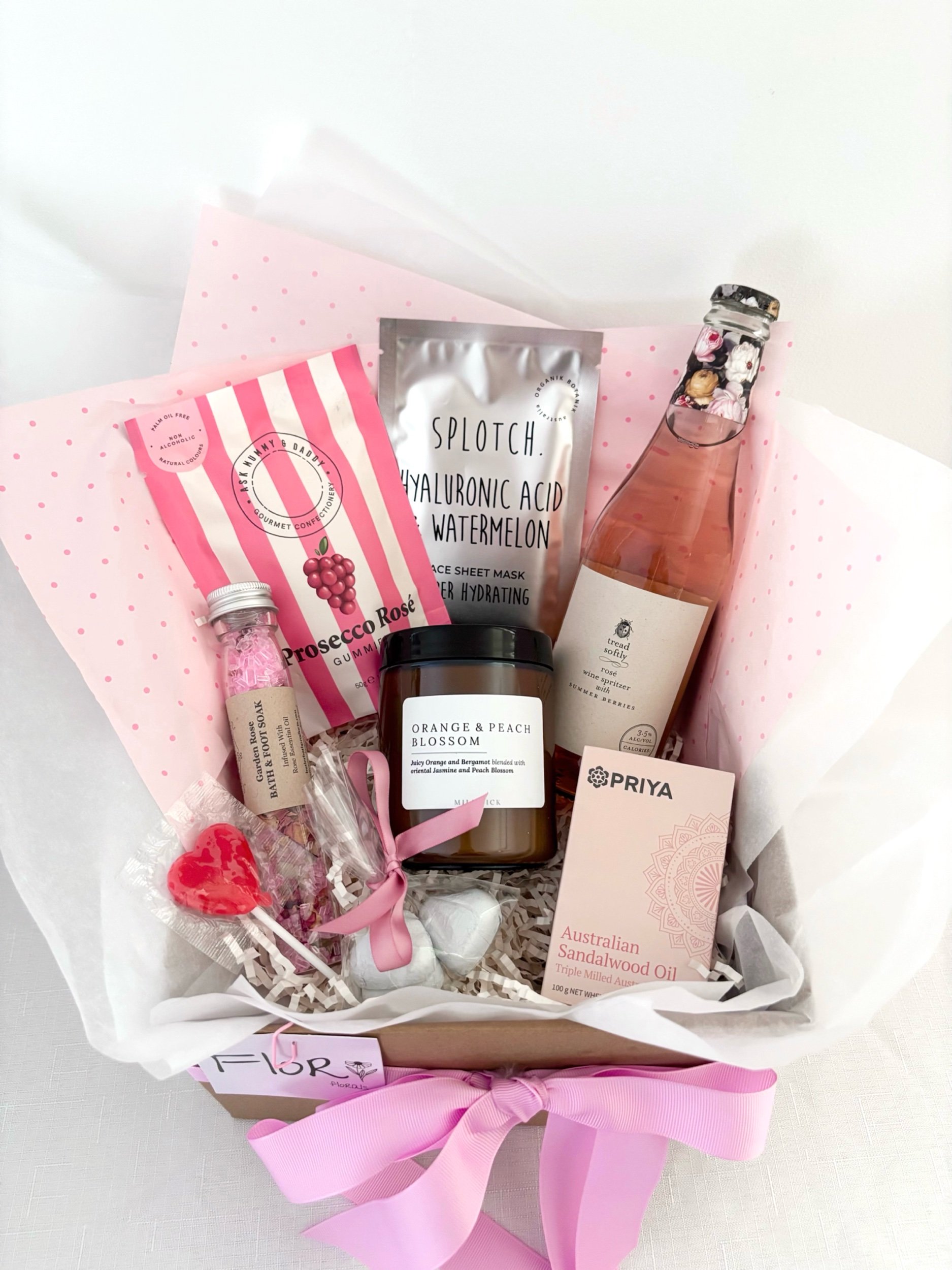Blush and Bloom Gift Box - Flor Florals - Cairns Florist, Flower Delivery Cairns - ,Same day flower delivery Cairns.