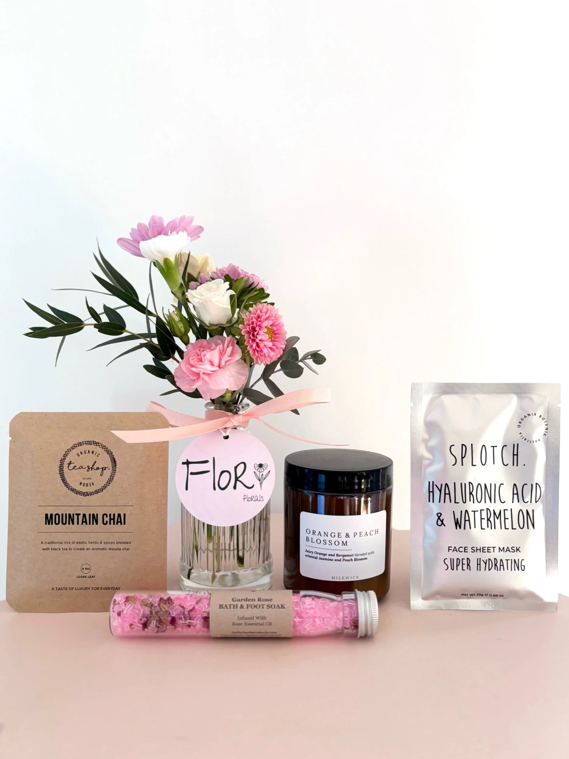 Bloom & Bliss Gift Box - Flor Florals - Cairns Florist, Flower Delivery Cairns - ,Same day flower delivery Cairns.