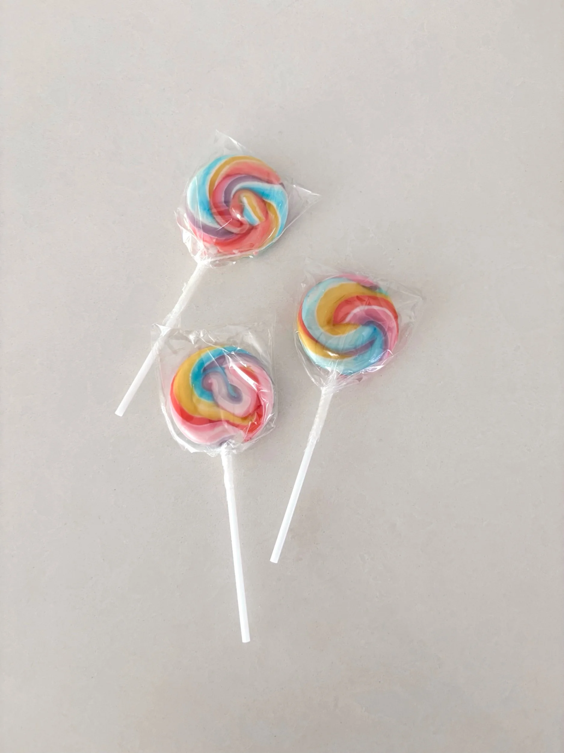 Mini swirl Lollipop - Flor Florals - Cairns Florist, Flower Delivery Cairns - ,Same day flower delivery Cairns.