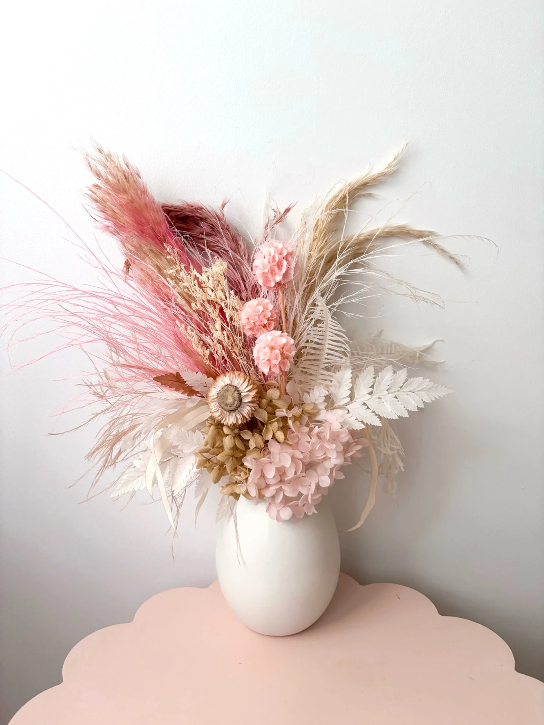 Blush Pink dried arrangement - Flor Florals - Cairns Florist, Flower Delivery Cairns - ,Same day flower delivery Cairns.