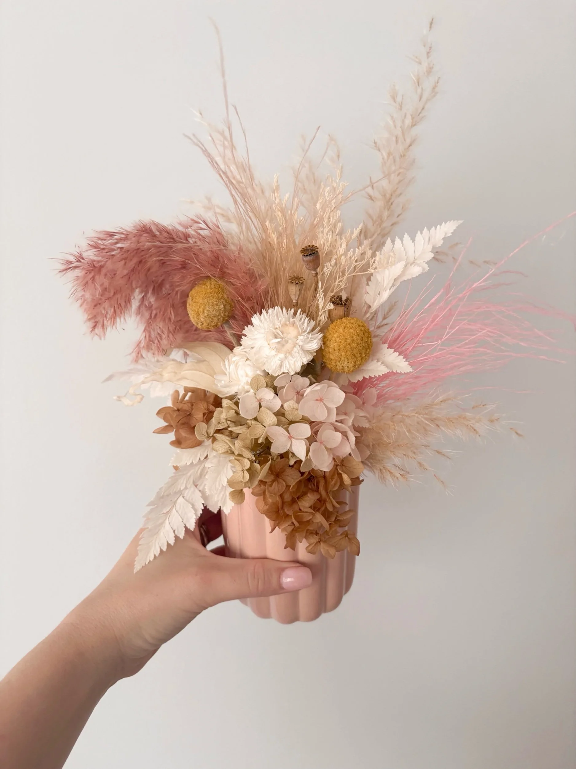 Blush Pink dried arrangement SOLD - Flor Florals - Cairns Florist, Flower Delivery Cairns - ,Same day flower delivery Cairns.