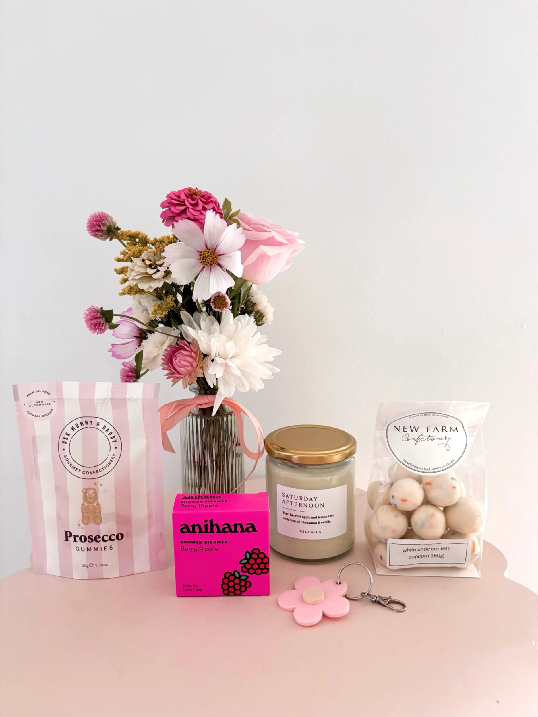 MOTHER'S DAY Blush gift box 🌸 - Flor Florals - Cairns Florist, Flower Delivery Cairns - ,Same day flower delivery Cairns.