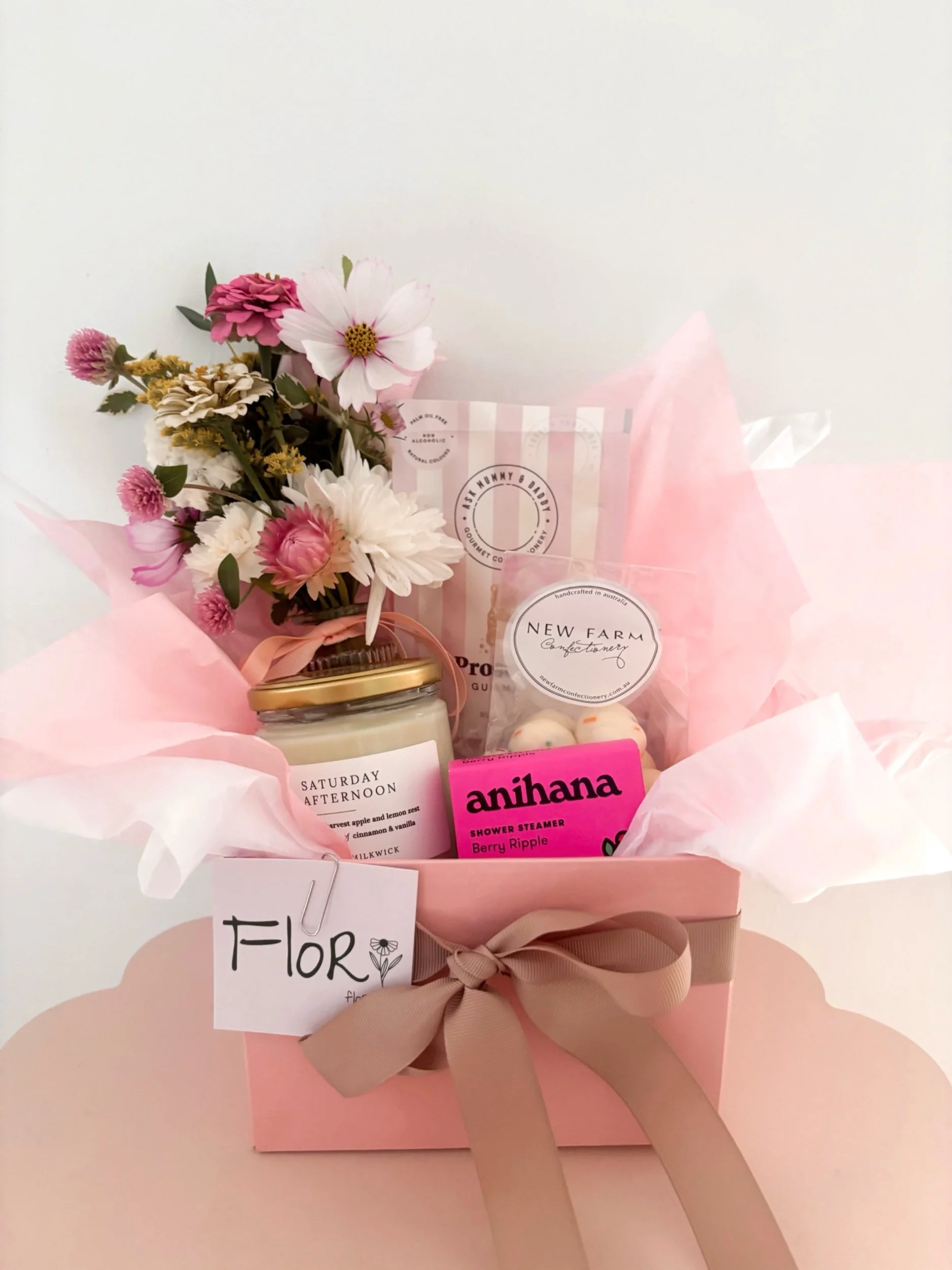 MOTHER'S DAY Blush gift box 🌸 - Flor Florals - Cairns Florist, Flower Delivery Cairns - ,Same day flower delivery Cairns.