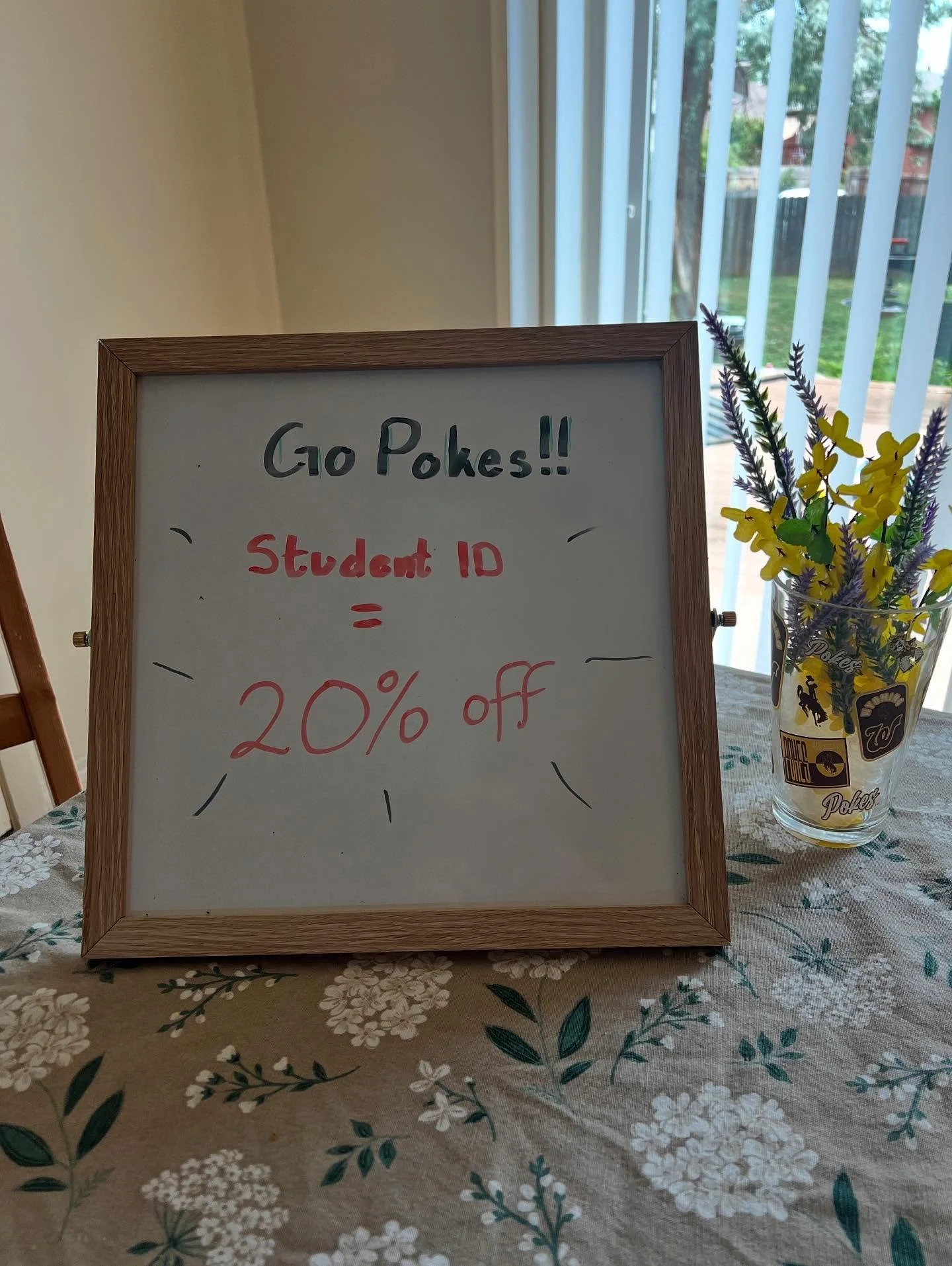 Today we have a special promotion for anybody who brings their student ID to the Hungarian hearth at today&rsquo;s farmers market. 20% off all purchases for those carrying a student ID! Be sure to visit us today! 
Go pokes! 

#gopokes #uw #university