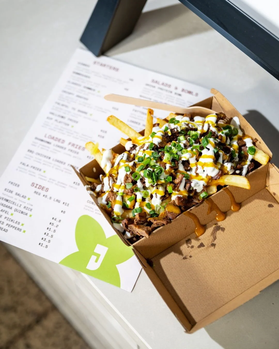 Because Mondays deserve fries too. 🍟