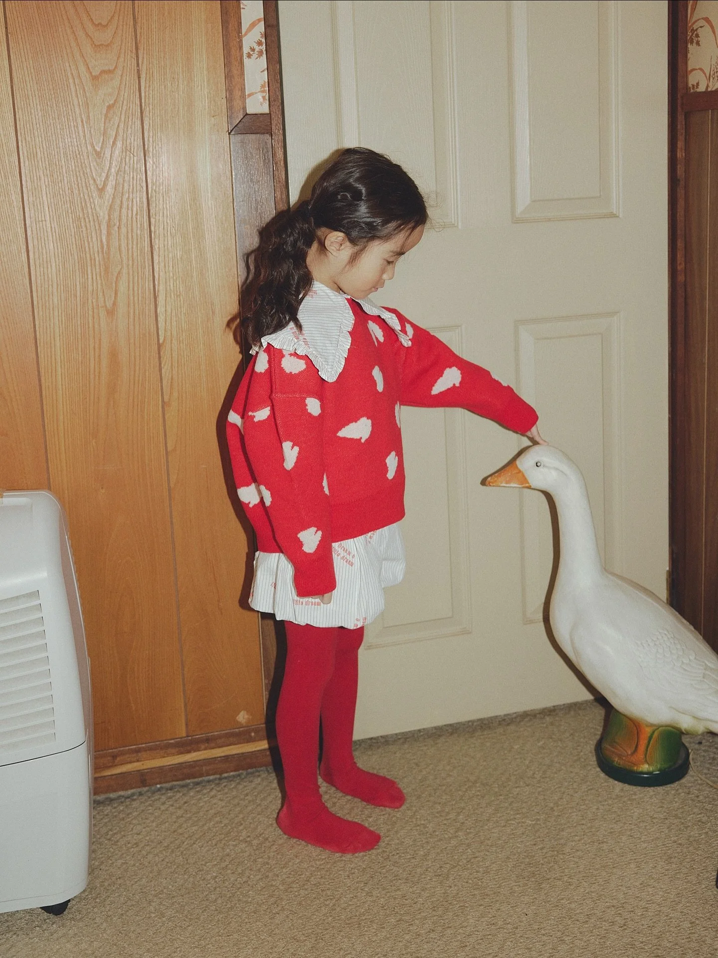 ・
folk made 2025AW COLLECTION 

&ldquo;Wings jacquard pullover&rdquo;

スポンディッシュで膨らみのある糸を使用したジャガードセーター。
REDとBLACKの2色展開です。

----------------------------------------

A jacquard sweater made with a spongy, voluminous yarn.
Available in two colors: RED a