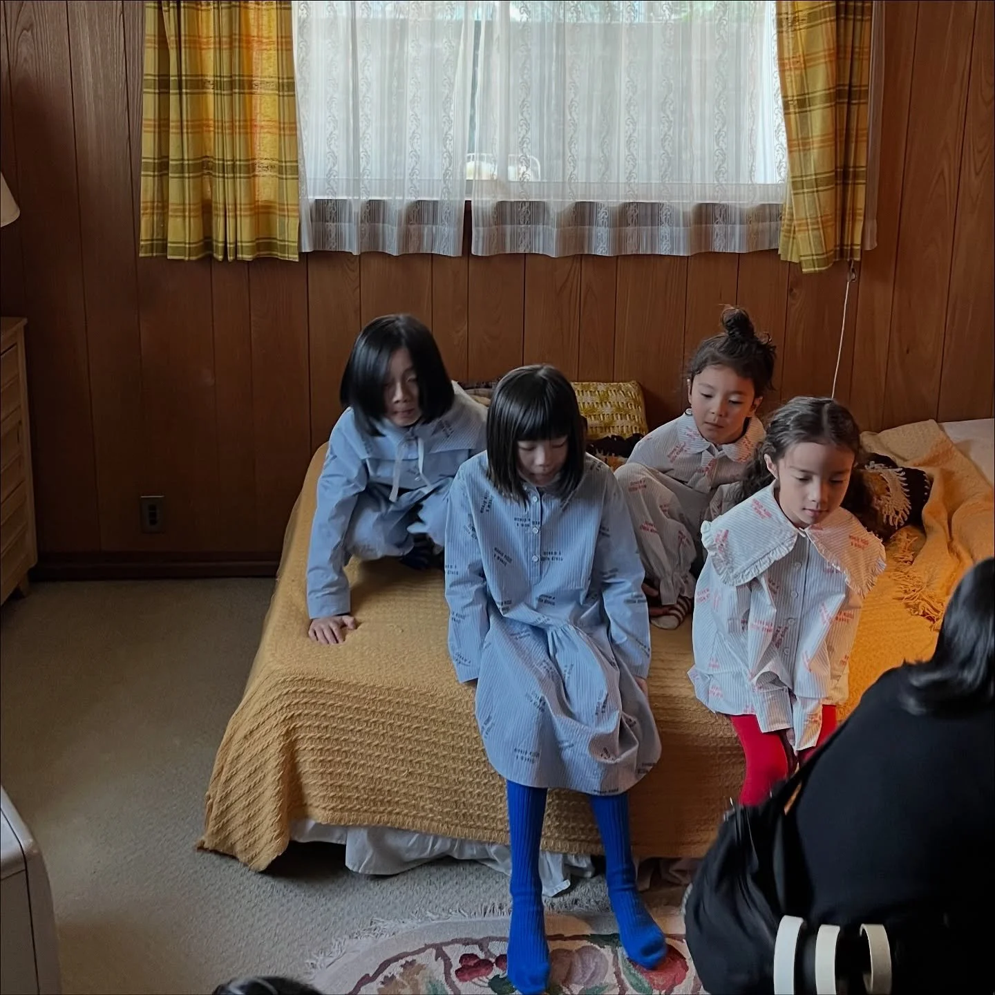 ・
2025AW IMAGE -Behind the scenes-

かわいい4人とかわいいおうち🏠
素敵なチームと共につくりあげたコレクションです💌

Created with love by our wonderful team.