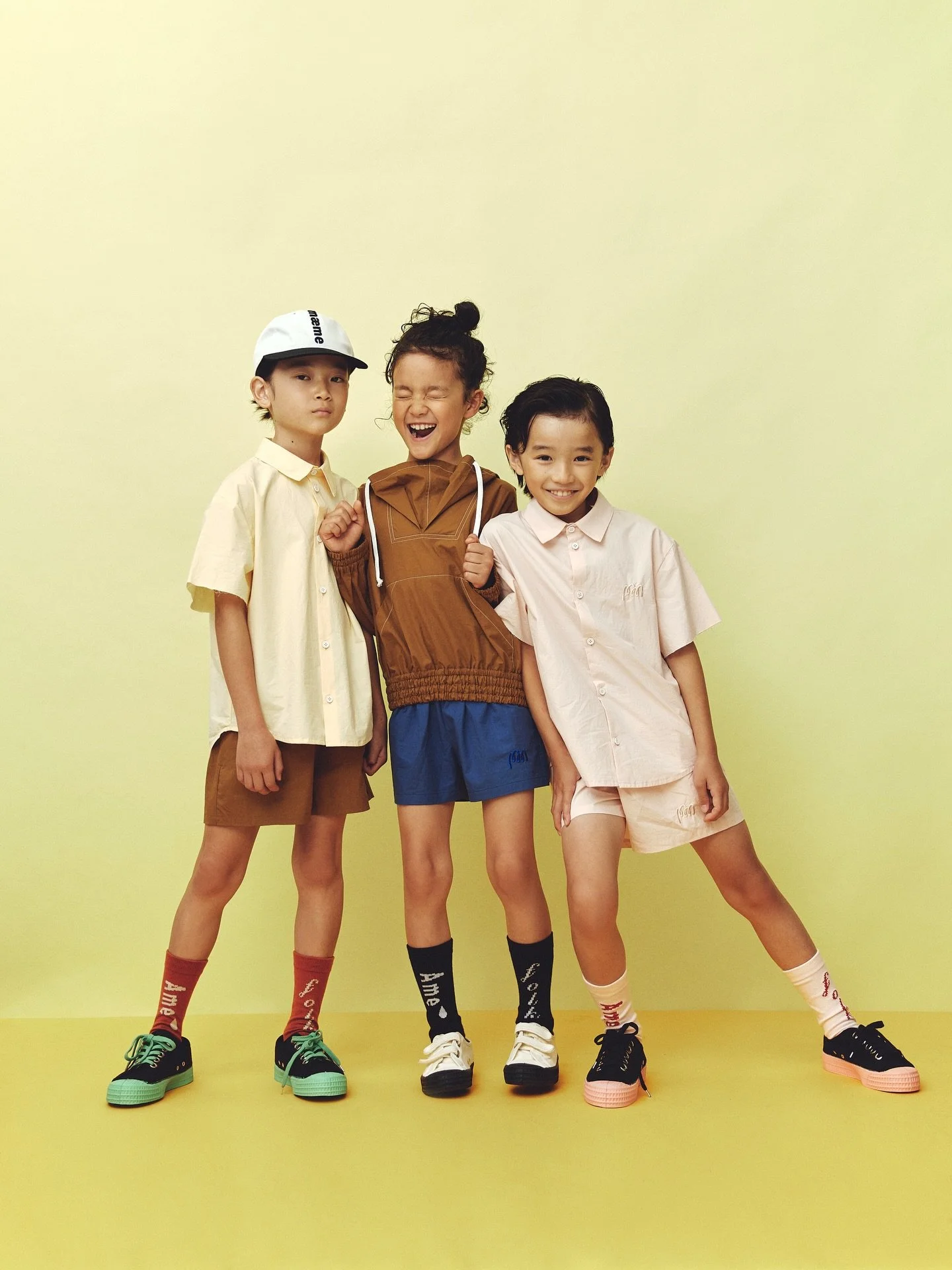 ・
folk made 2026 SS COLLECTION &ldquo;PLAYGROUND&rdquo;

Items from the same series, defined by their colors.
Shirts, pants, and hoodies that can be mixed and matched freely.

----------------------------------------

同じシリーズで展開している、色が特徴のアイテムたち。
シャツ、パ