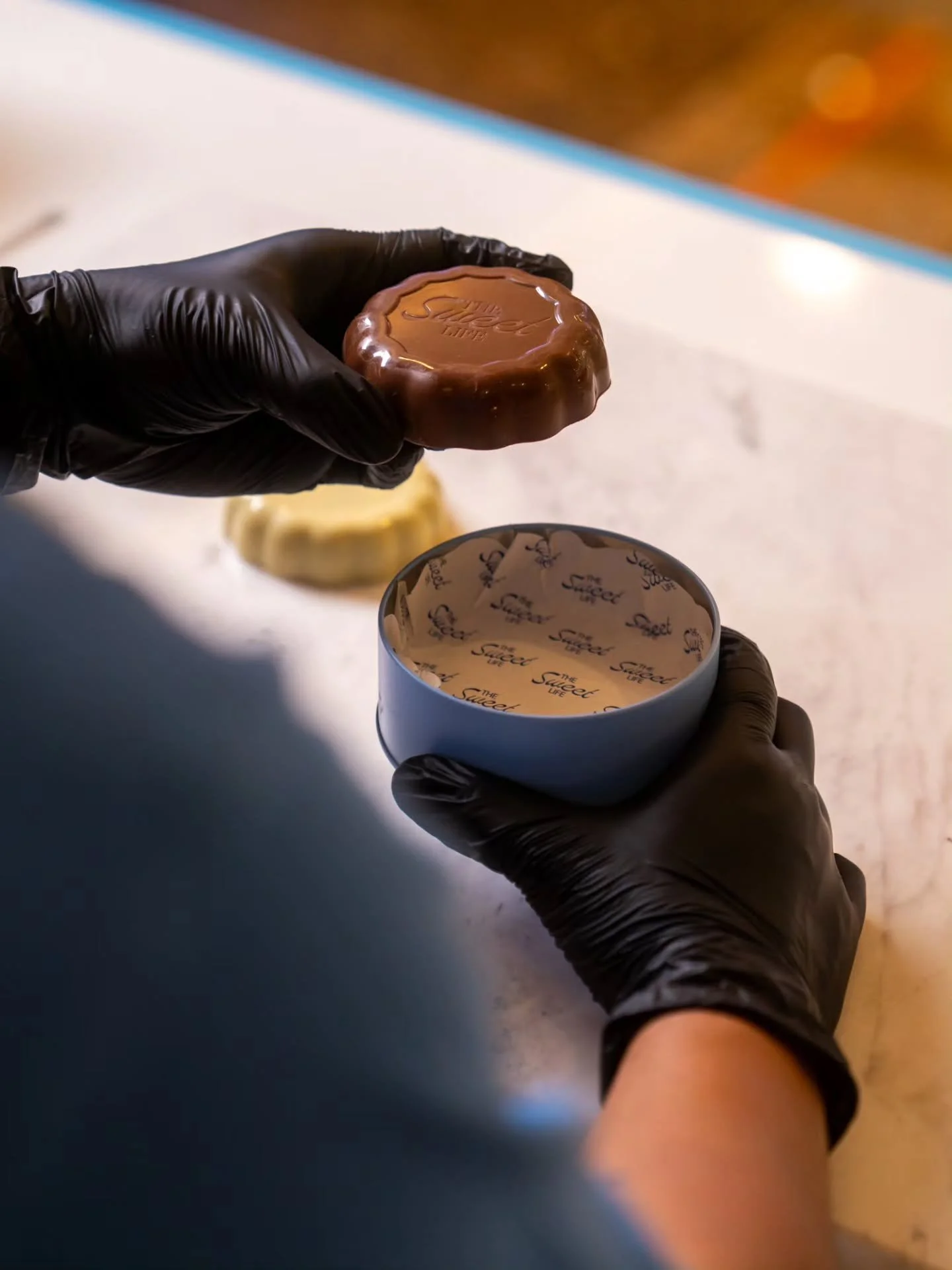 It&rsquo;s almost too pretty to eat.
Almost. 🍫😉

Catch us at @market.island_uae for a unique BYO Chocolate experience!✨️