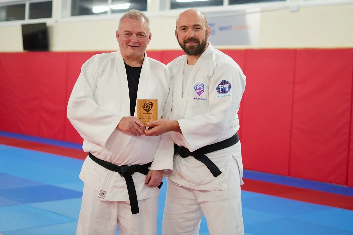 Congratulations to Gary Muirhead who was presented with his Judo Scotland Coach Of The Year Award by Sam Ingram at the club on Monday. 

This award is a well deserved recognition of the time, dedication and passion Gary puts into the running club.

G