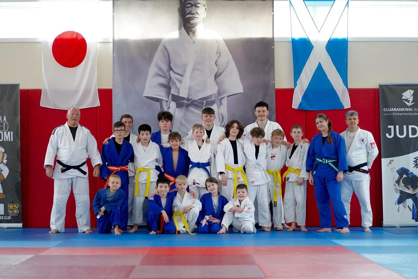 Easter Camp - Day 1 🐣🥋

A great start to our Easter Camp today! 

- We started with a circuit warm up.
- Practiced our gripping skills.
- Our throw of the day was Tai otoshi.
- Everyone trained hard during our strength and conditioning section.
- W