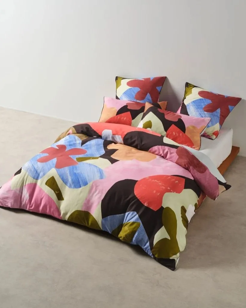 Glinda  - Linen House, SS25/26
Styling: Danielle O’Byrne & Kelly Larkin 
Photography: Lampoluce Photography 
