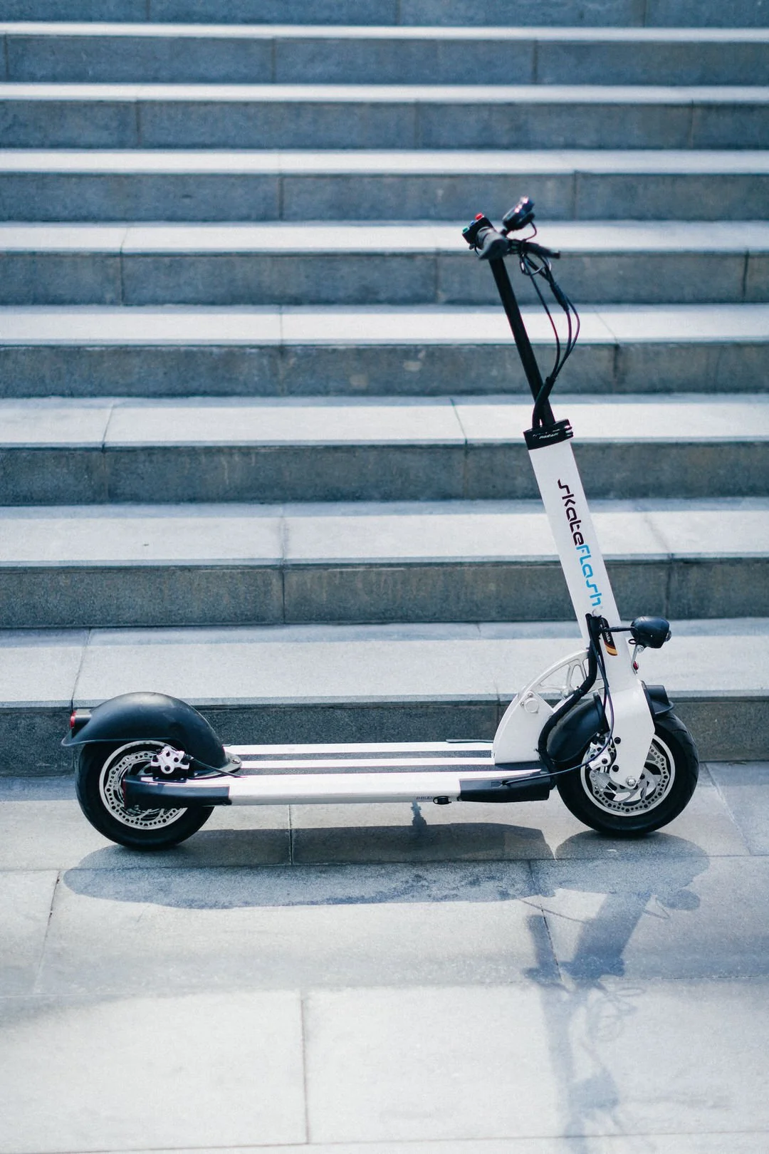 Paris-Editorial-photo-Santiago-SmartRidees Provideencia-Electric-Scooter1180.jpg