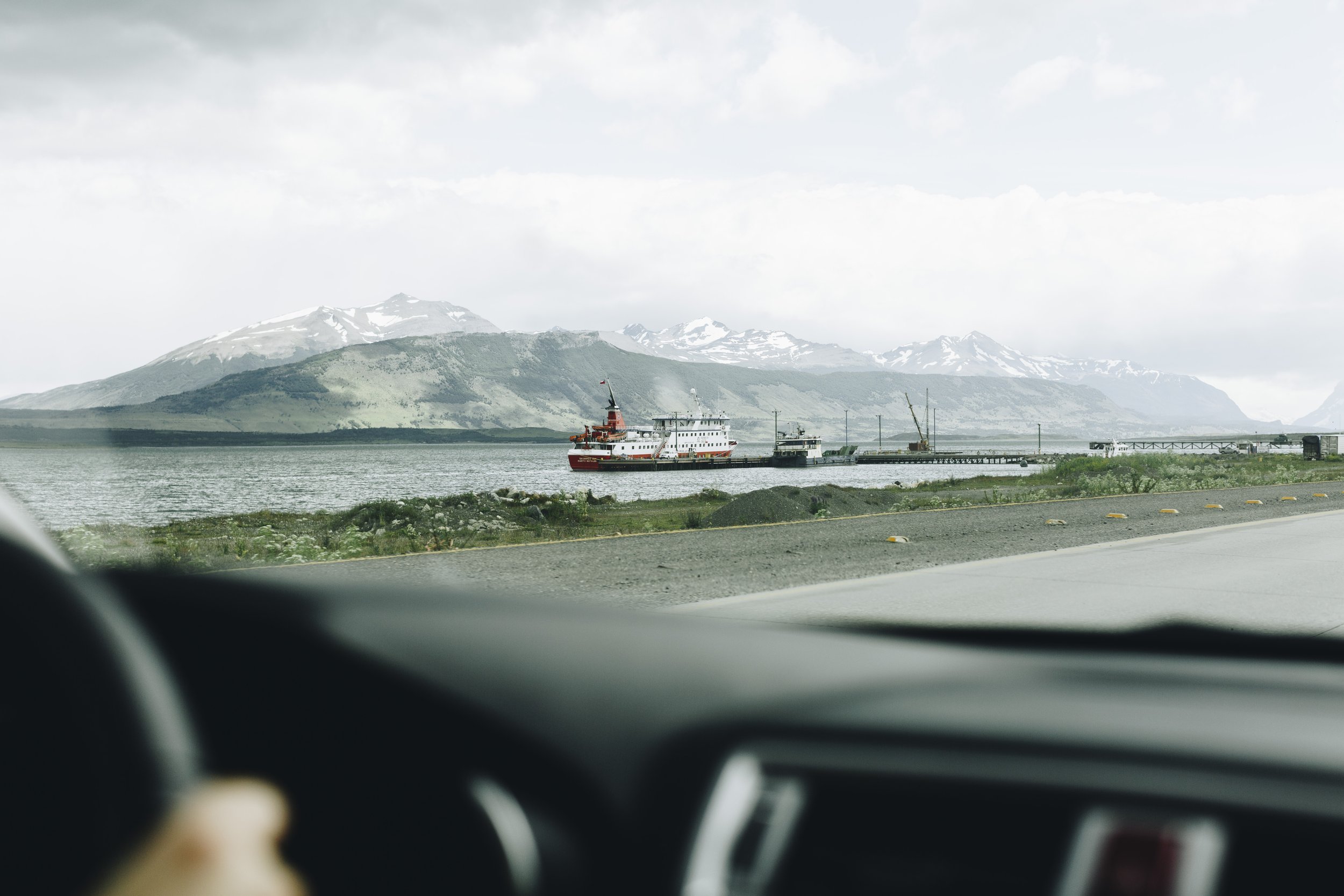 Mael Lambla photographer-20 Elopement adventure in Patagonia in Torres del paine.jpg