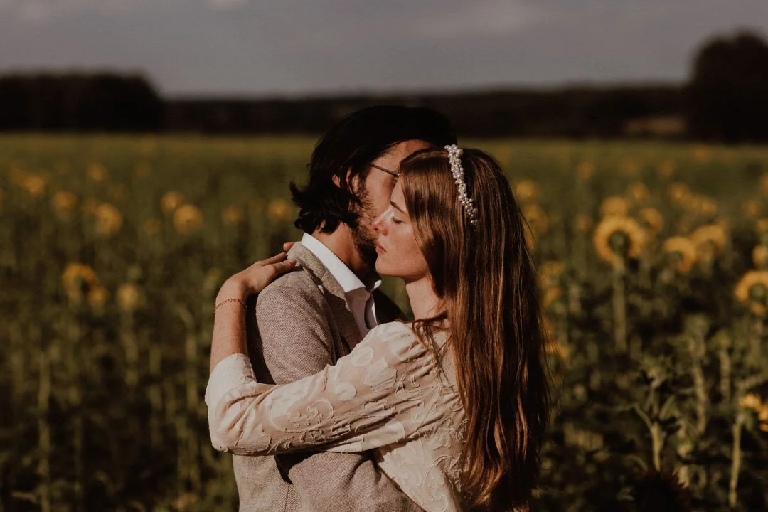 "Sunflower couple"