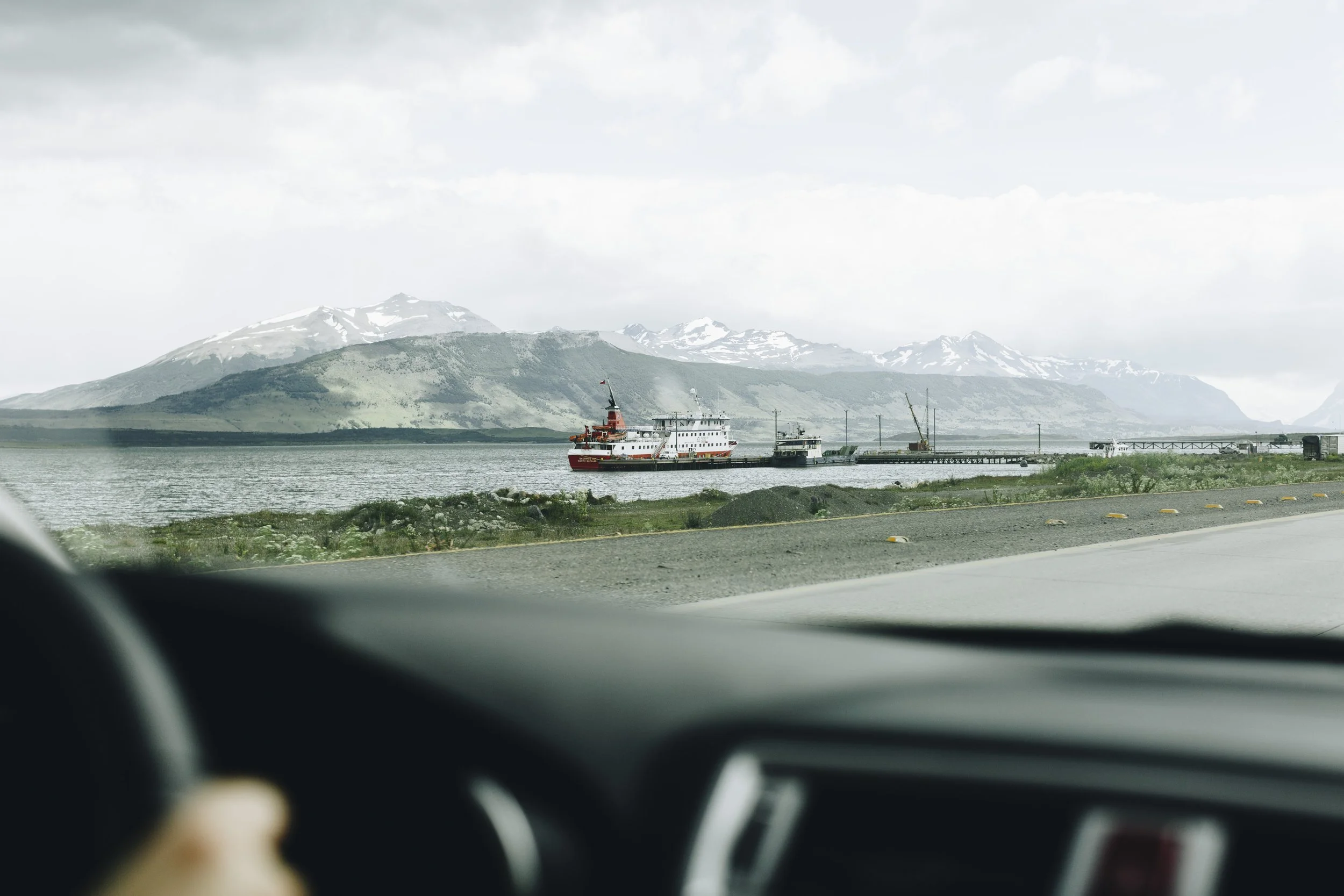 Mael Lambla photographer-20 Elopement adventure in Patagonia in Torres del paine.jpg