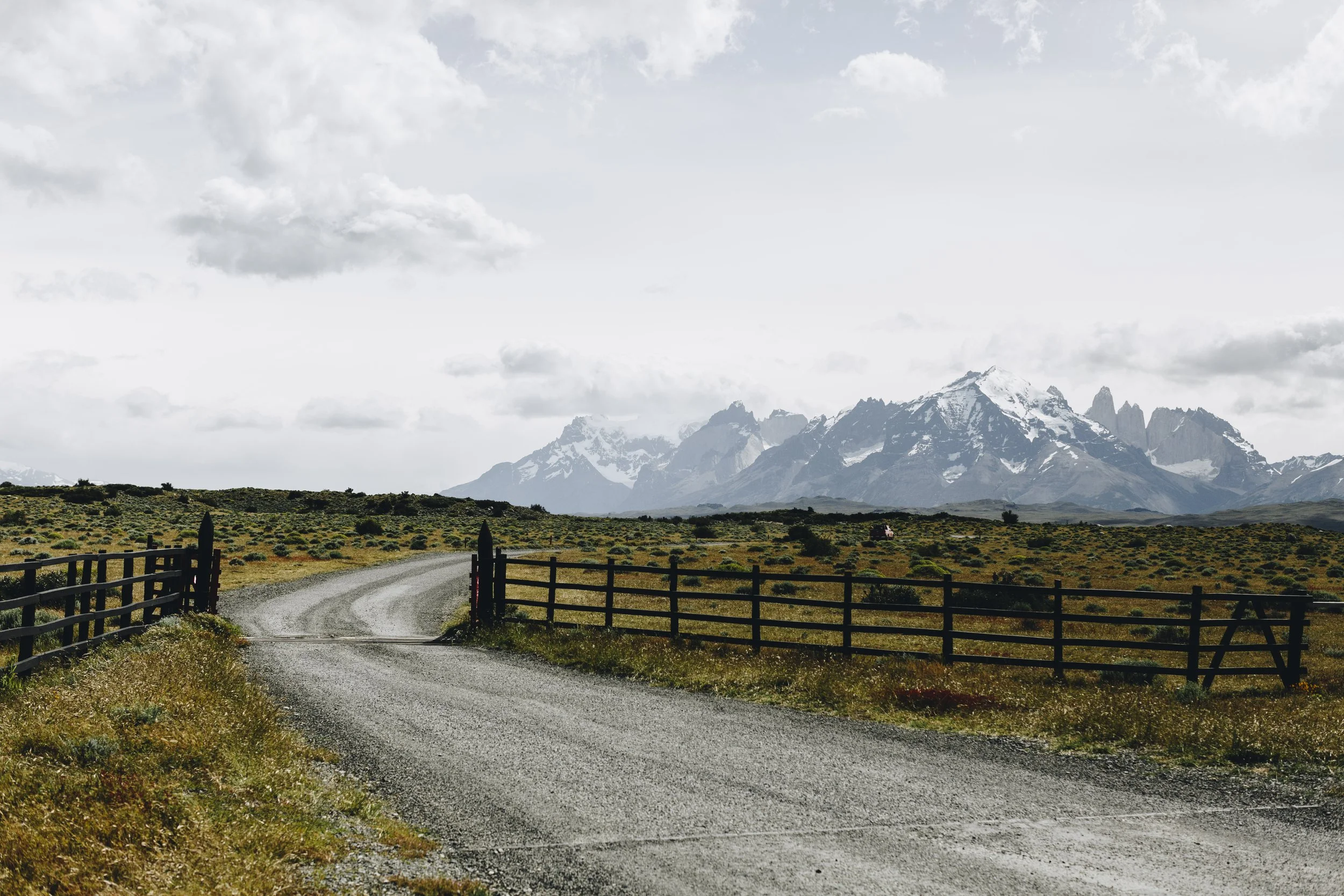 Elopement adventure in Patagonia in Torres del paine Elopement adventure in Patagonia in Torres del paine.jpg