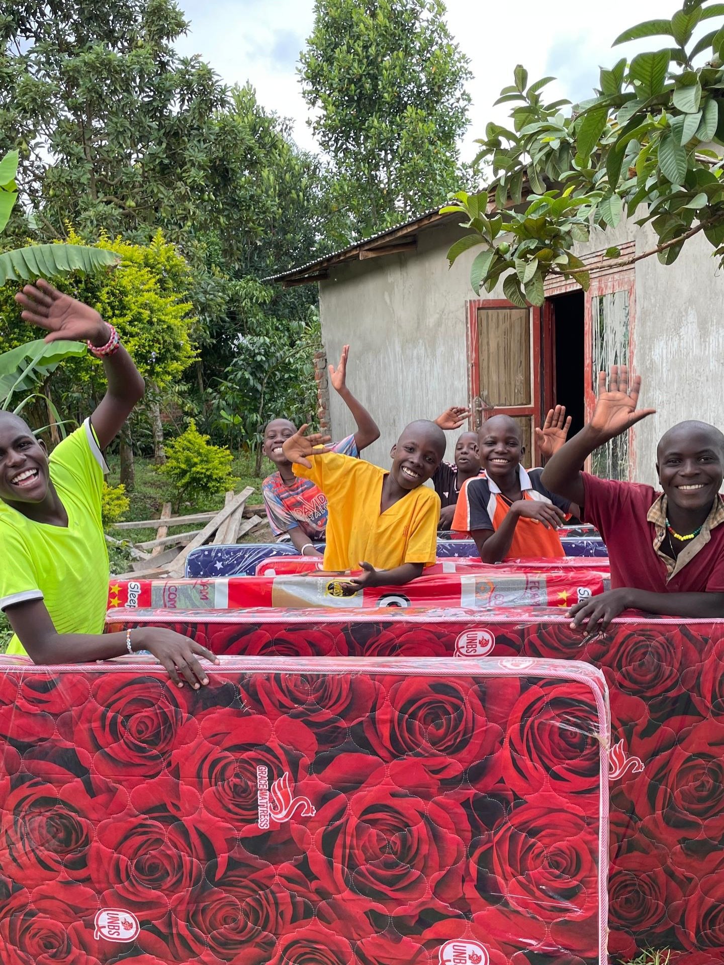 Our boys are moved into their new sleeping dormitory!!

During our February visit, a piece of land and building unexpectedly became available, only a 3 minute walk from our school and orphanage. This seemed like the PERFECT opportunity to meet the ne