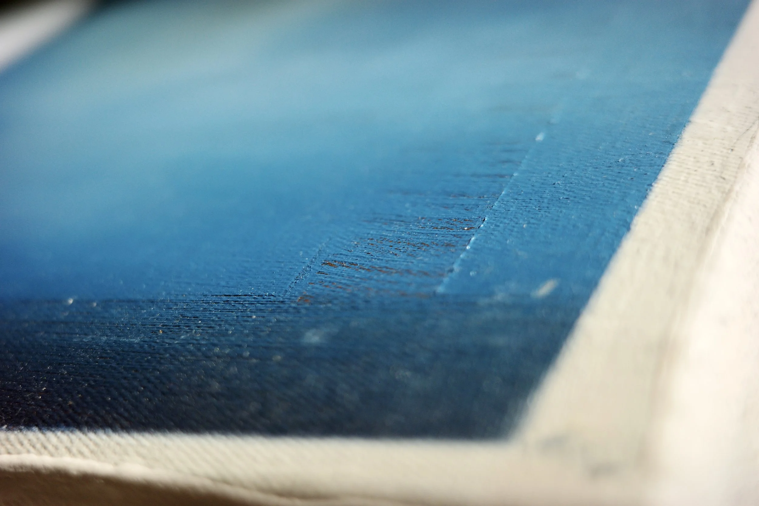 Gemälde Dirk Pleyer "ALBUM K 1229 | 25" (Detail von rechts), Öl in blau